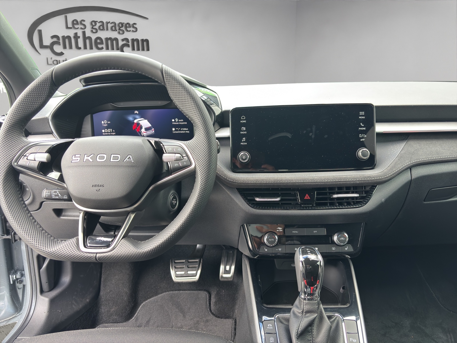 SKODA Fabia 1.5 TSI Monte Carlo DSG-image-9