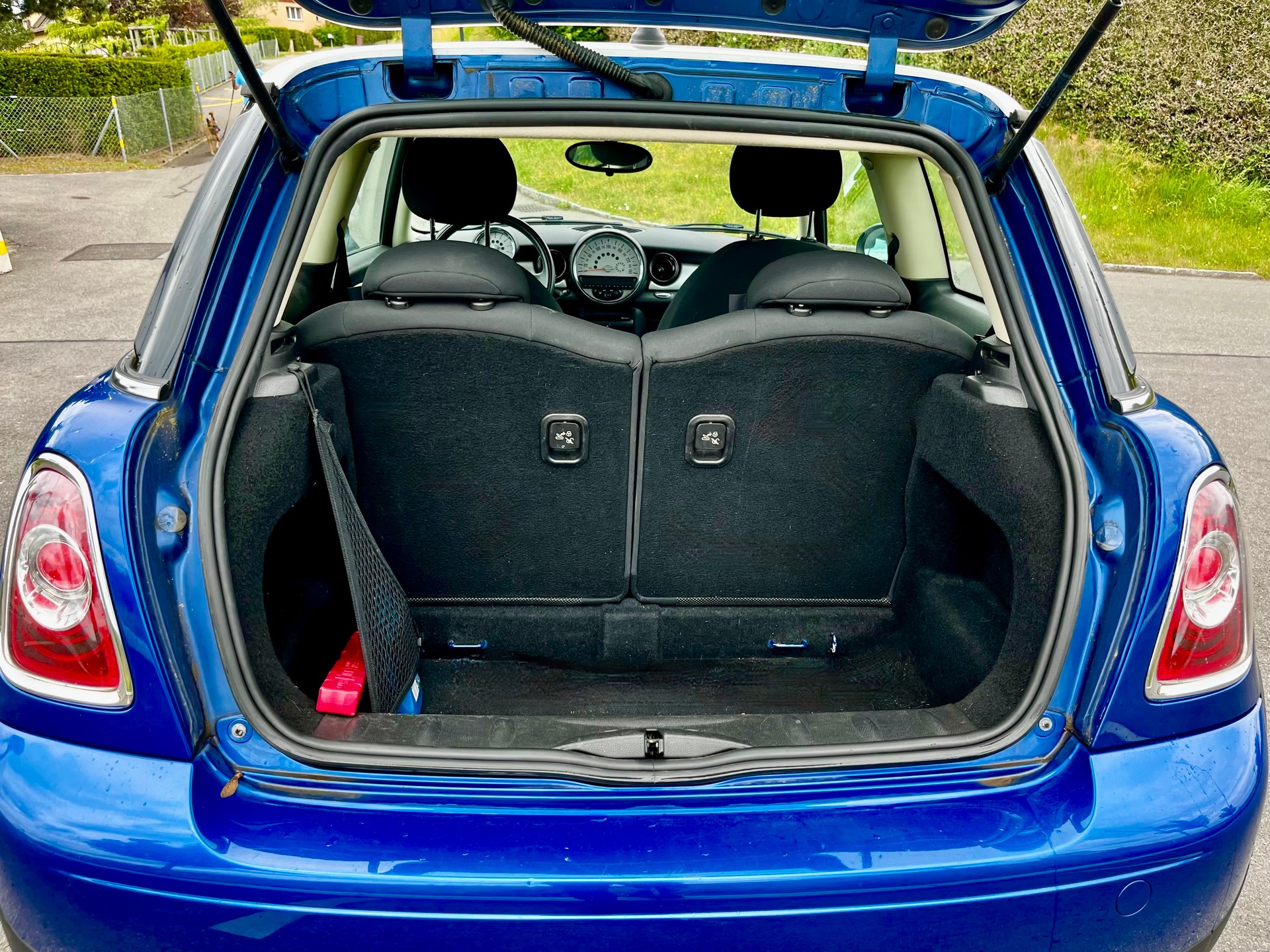 MINI Cooper-image-9
