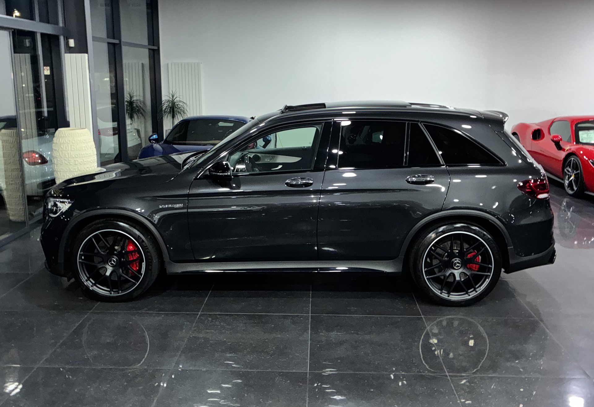 MERCEDES-BENZ GLC 63 S AMG 4Matic 9G-Tronic-image-3
