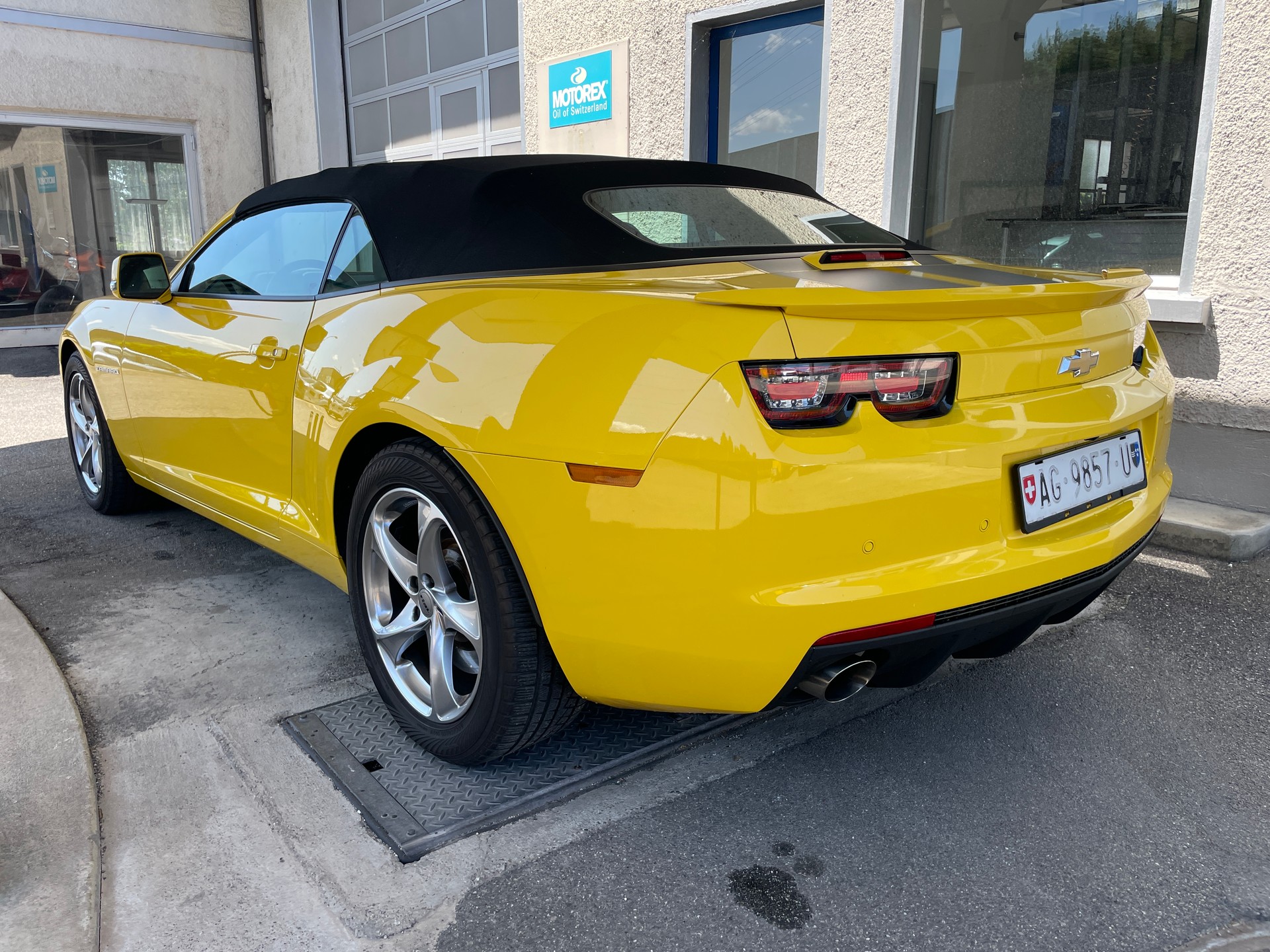 CHEVROLET Camaro 6.2 Convertible-image-3