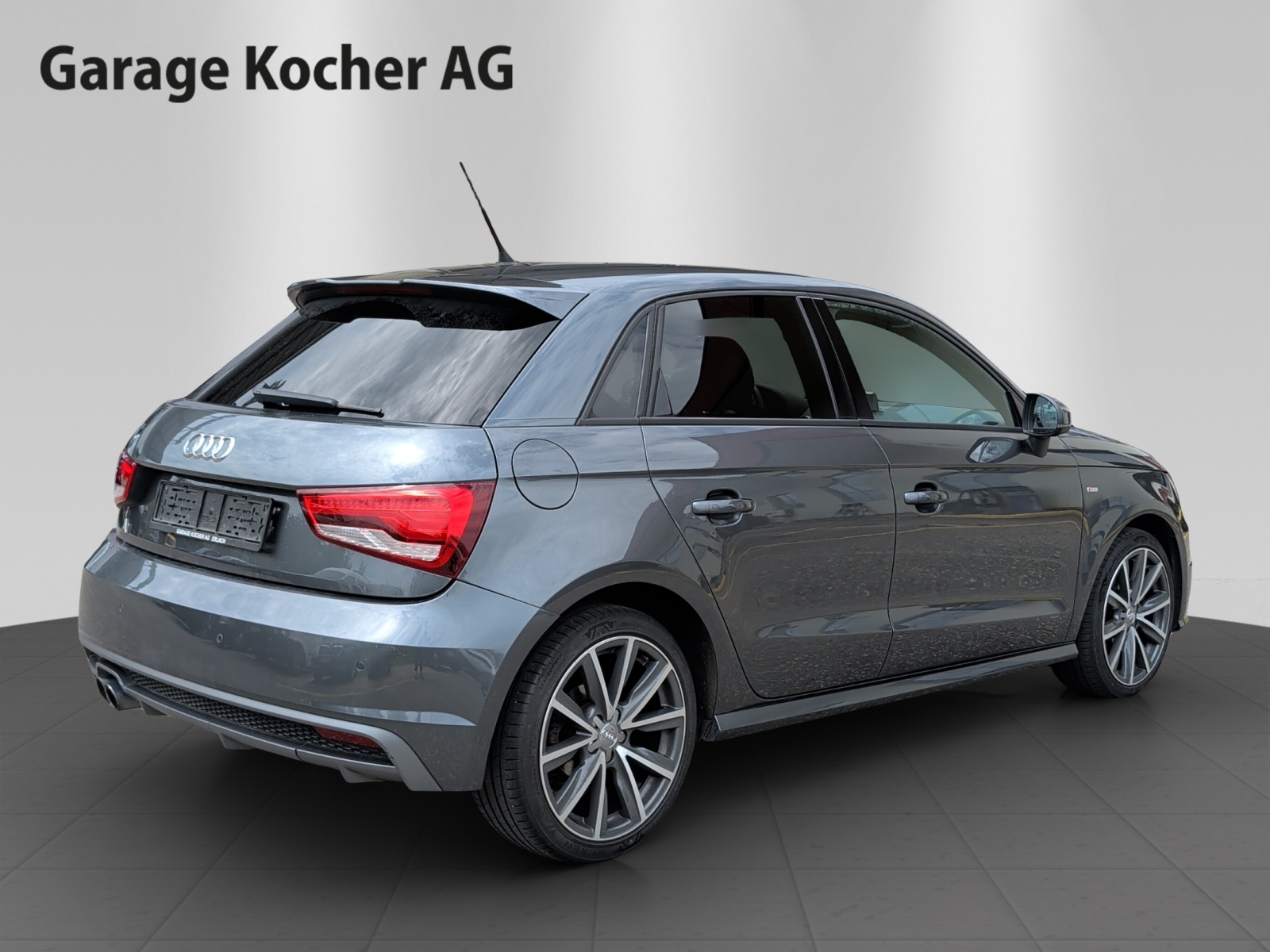 AUDI A1 Sportback 1.4 TFSI Sport S-tronic-image-5
