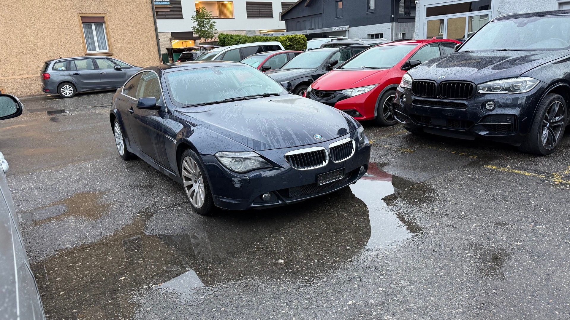BMW 630i-image-1