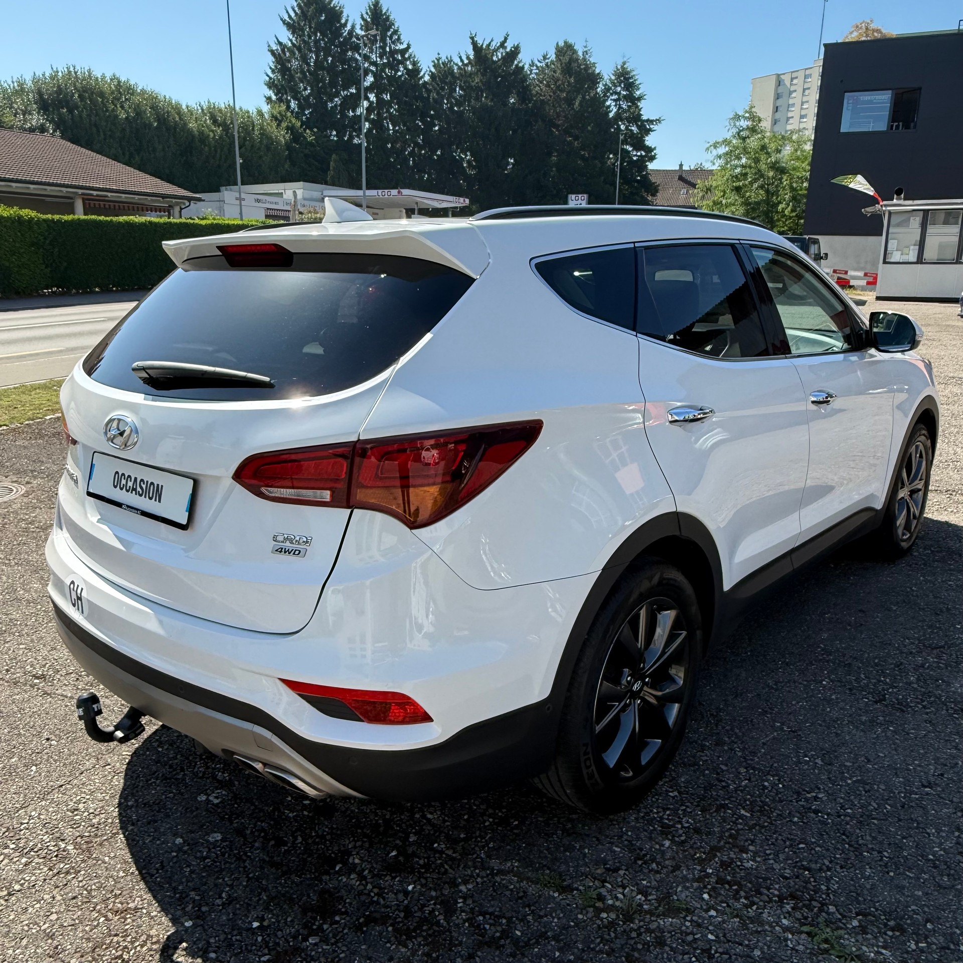 HYUNDAI Santa Fe 2.2 CRDI Vertex 4WD Automatic-image-3
