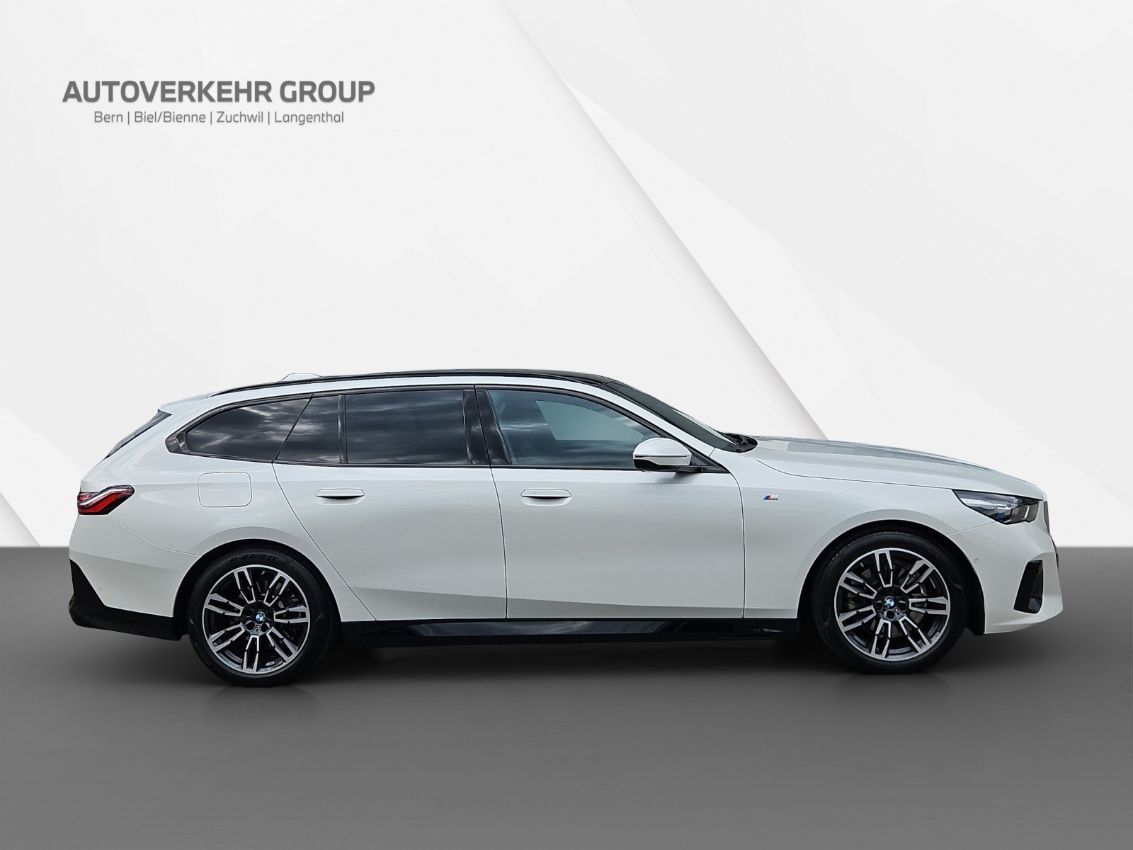 BMW 520d xDrive Touring M Sport 48V-image-6
