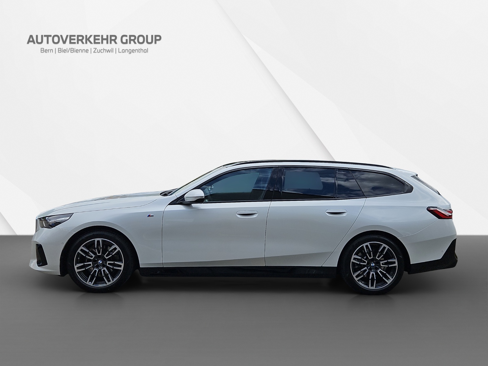 BMW 520d xDrive Touring M Sport 48V-image-2
