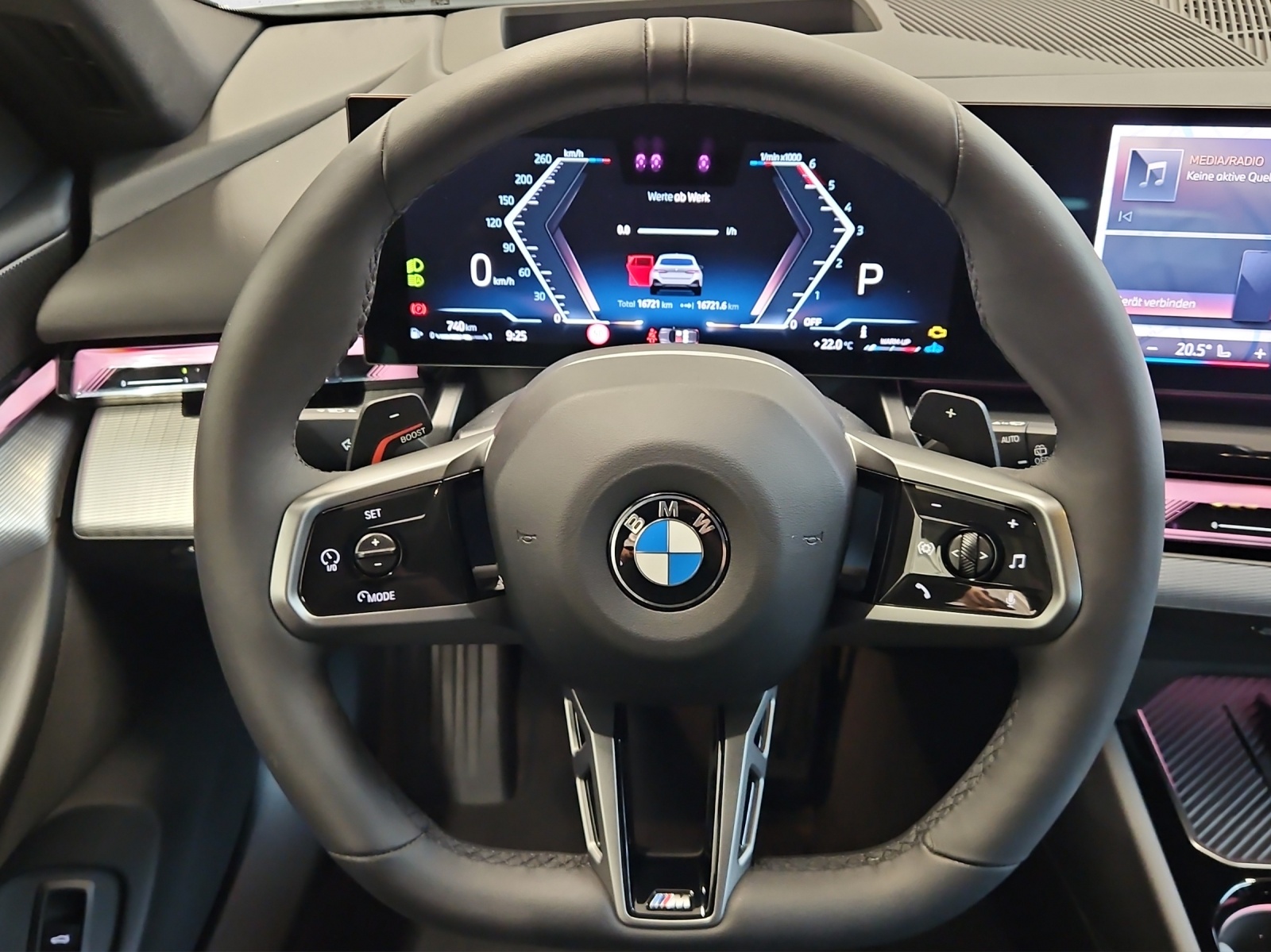 BMW 520d xDrive Touring M Sport 48V-image-11