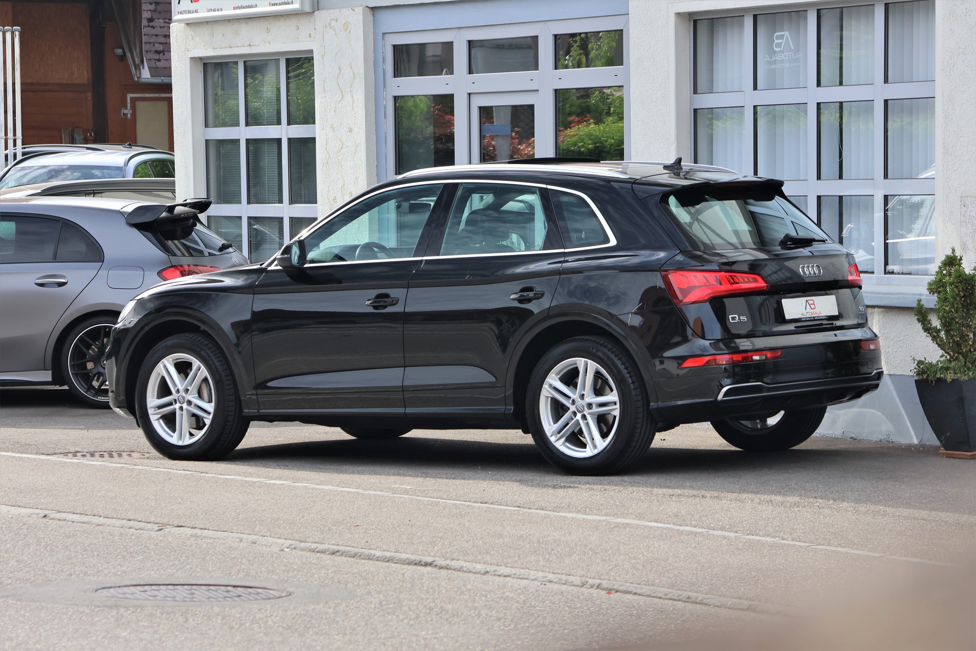 AUDI Q5 2.0 TDI sport quattro S-tronic (CH)-image-4