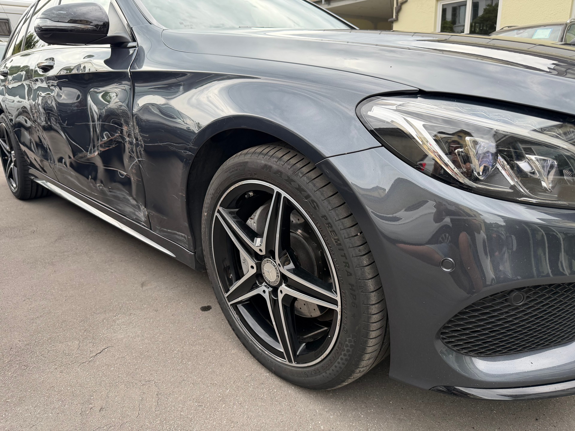 MERCEDES-BENZ C 200 AMG Line 7G-Tronic-image-19