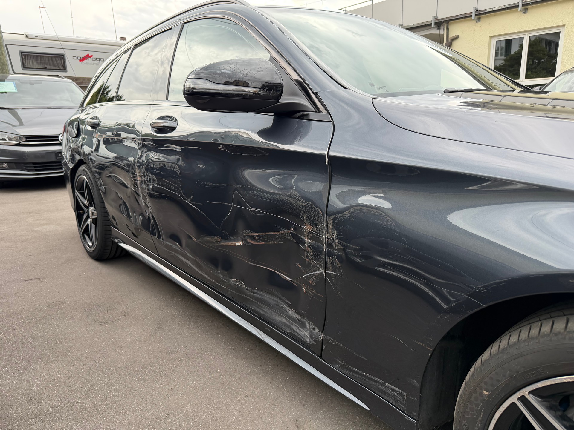 MERCEDES-BENZ C 200 AMG Line 7G-Tronic-image-18