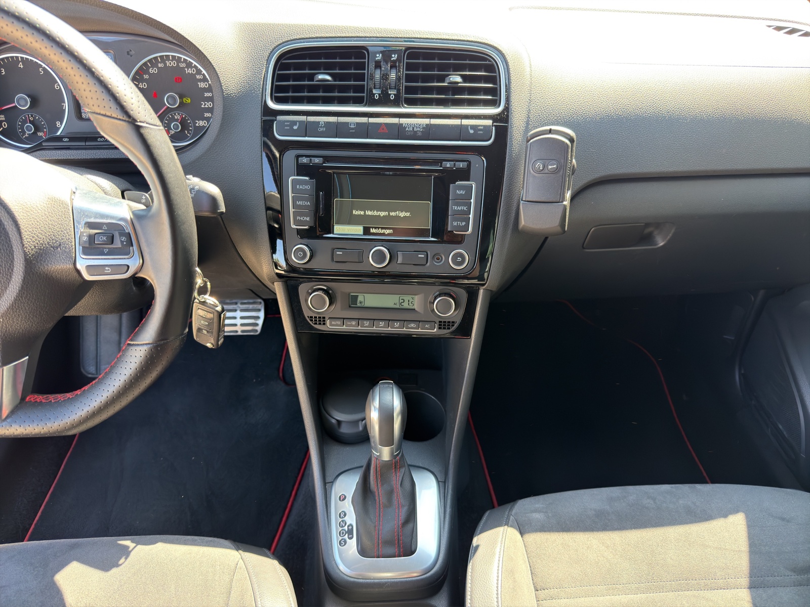 VW Polo 1.4 TSI GTI DSG-image-14