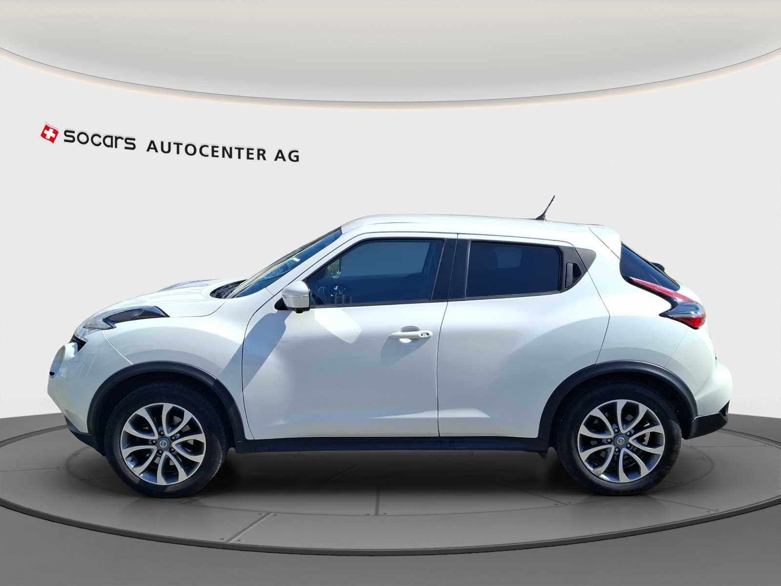 NISSAN Juke 1.6 DIG-T tekna 4x4 Xtronic M-CVT // 8-fach bereift-image-4