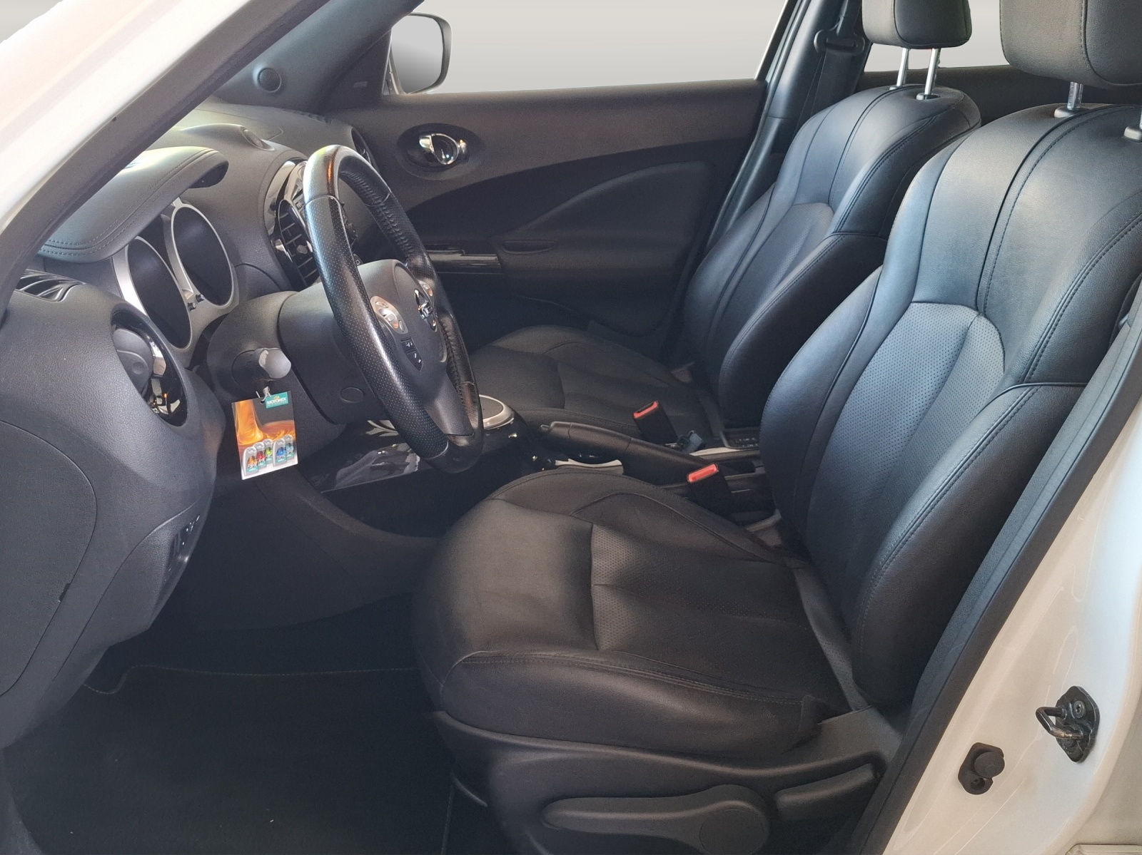 NISSAN Juke 1.6 DIG-T tekna 4x4 Xtronic M-CVT // 8-fach bereift-image-7