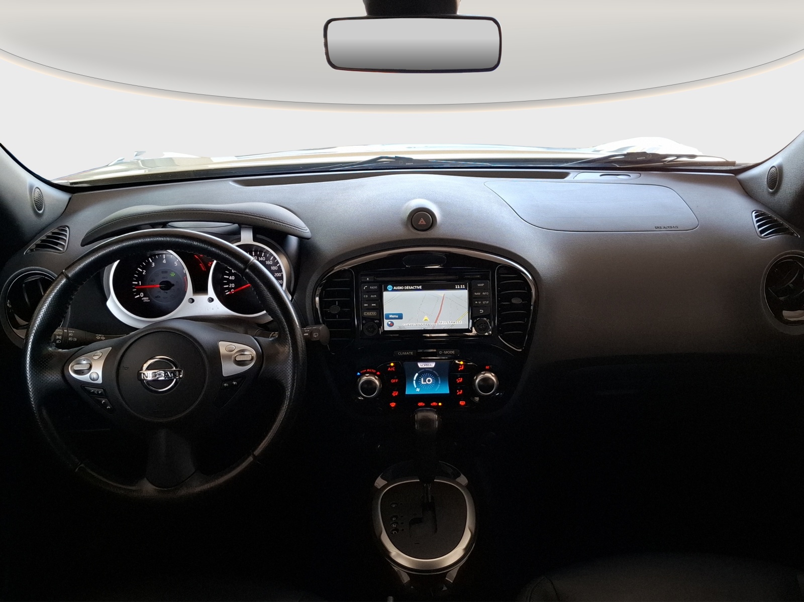 NISSAN Juke 1.6 DIG-T tekna 4x4 Xtronic M-CVT // 8-fach bereift-image-10