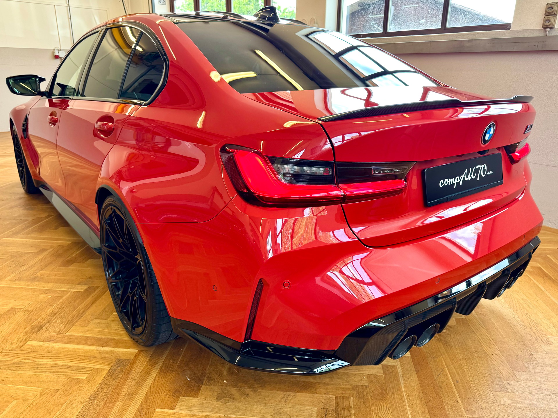 BMW M3 Competition-image-7