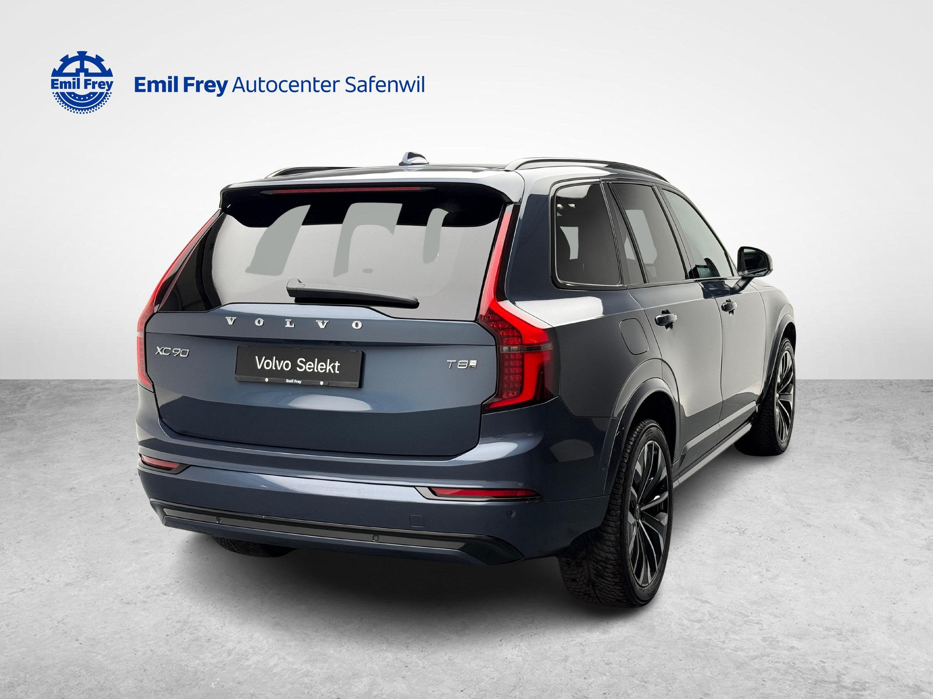 VOLVO XC90 2.0 T8 TE Plus Dark eAWD-image-4