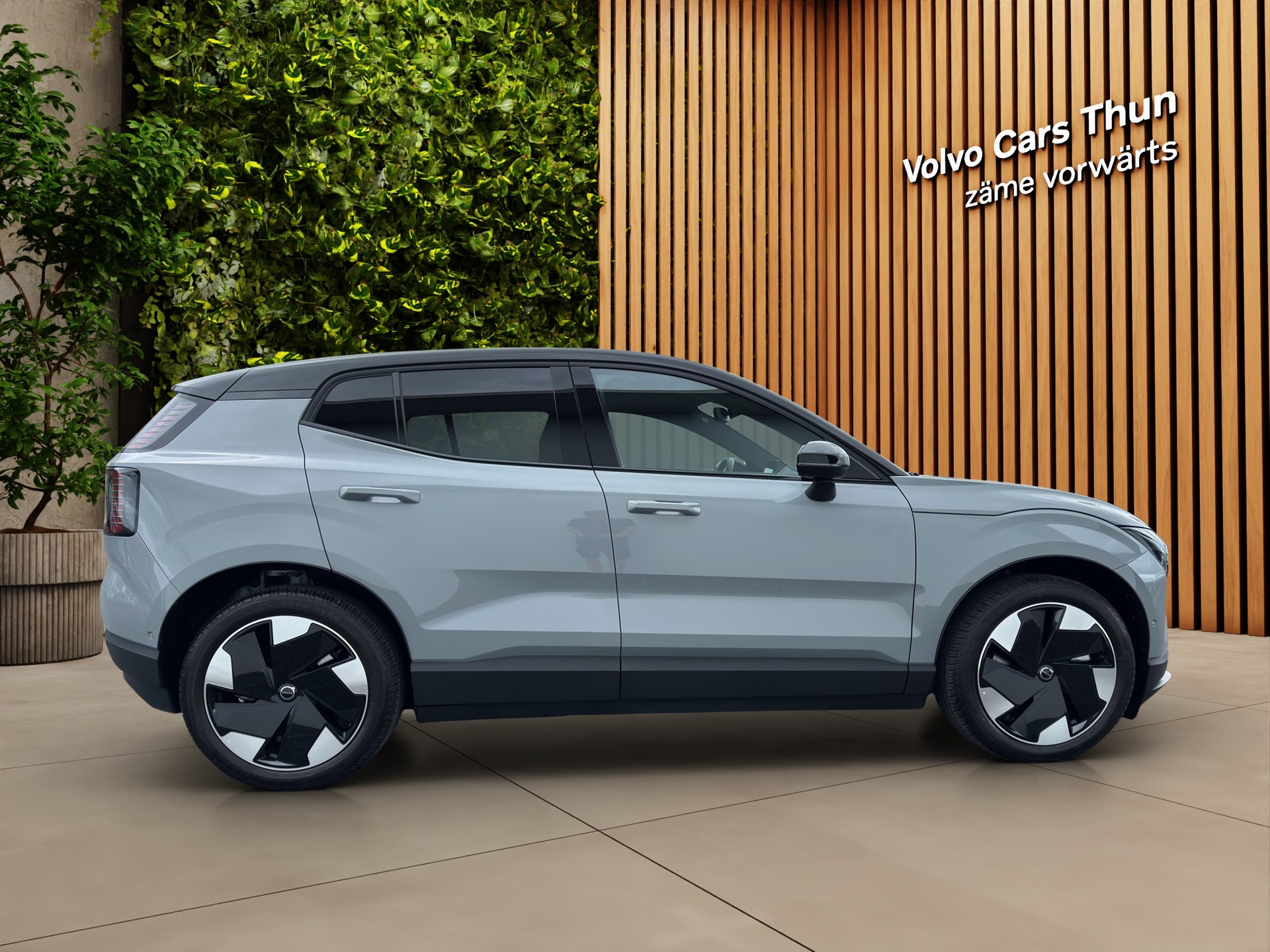VOLVO EX30 E60 Twin Ultra Performance AWD-image-3
