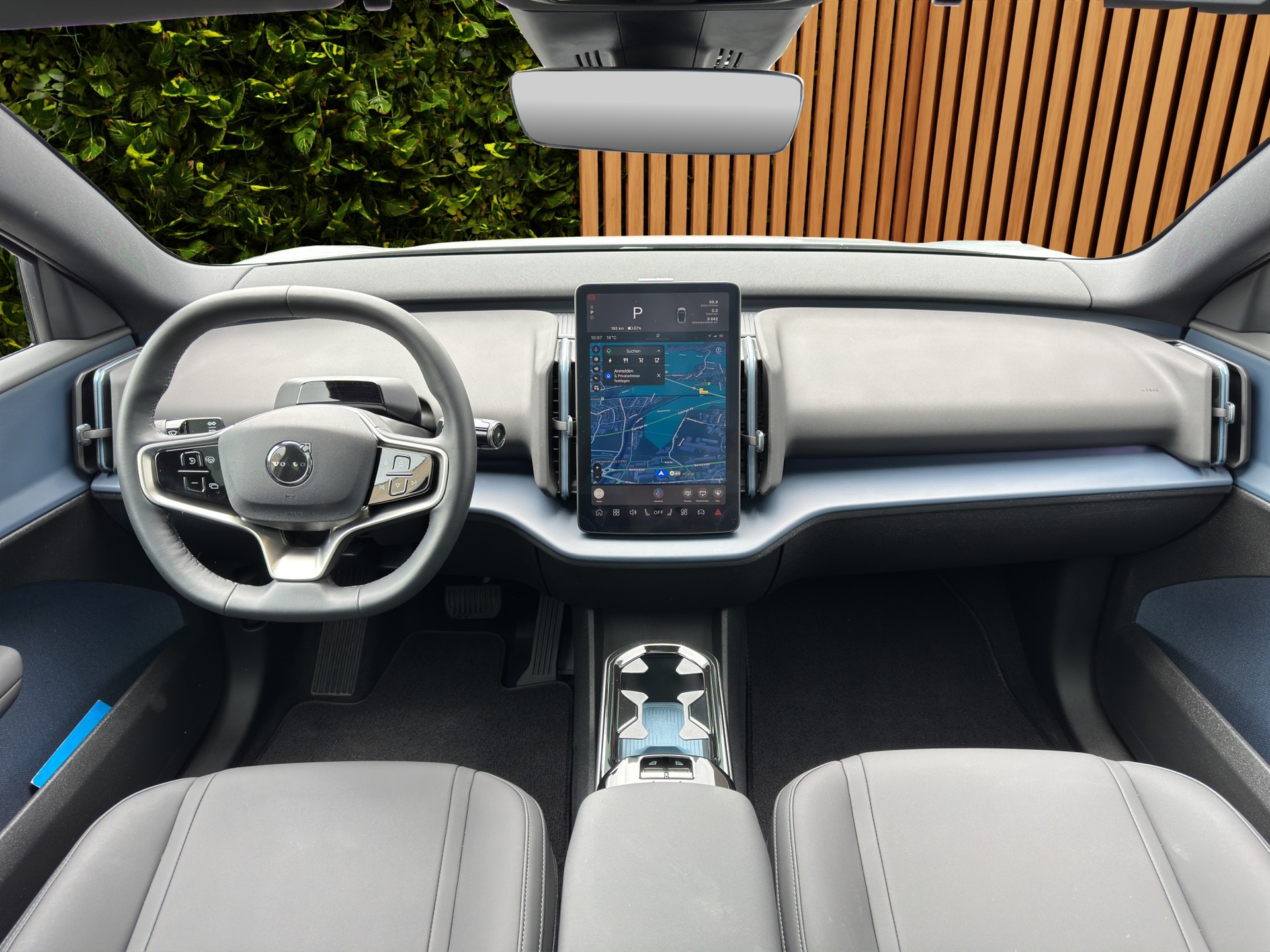 VOLVO EX30 E60 Twin Ultra Performance AWD-image-8