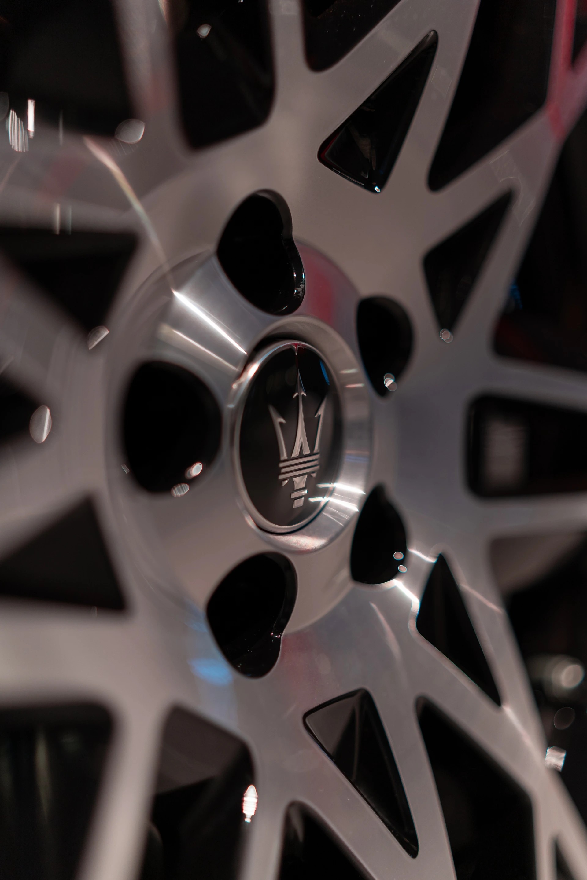 MASERATI MC20 Cielo - Rosso Vincente - FUORISERIE-image-17