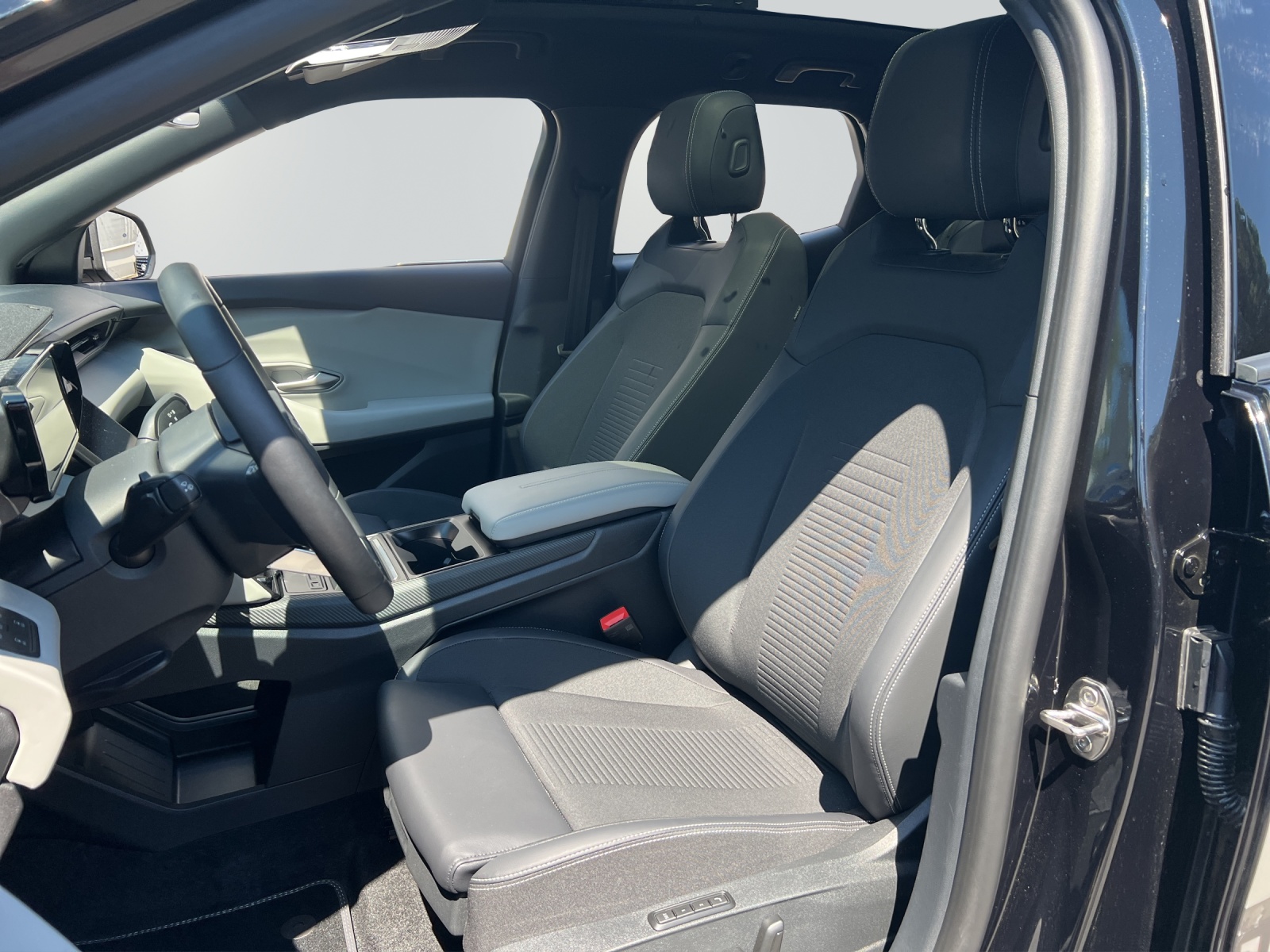 FORD Explorer Extended Range Premiu-image-4