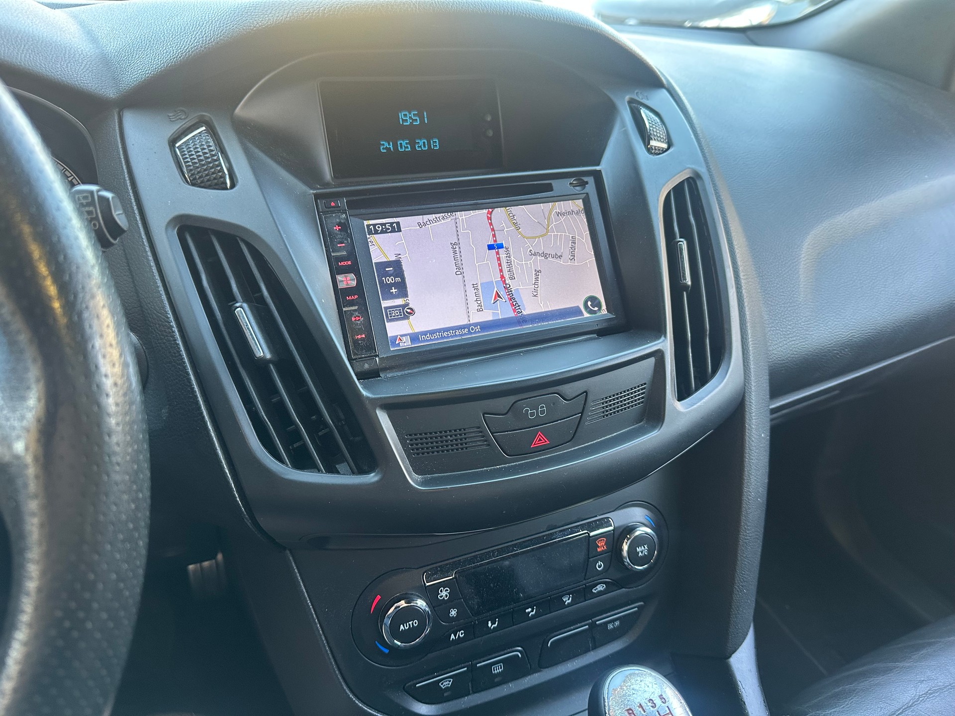 FORD Focus 2.0 SCTi ST-3-image-1