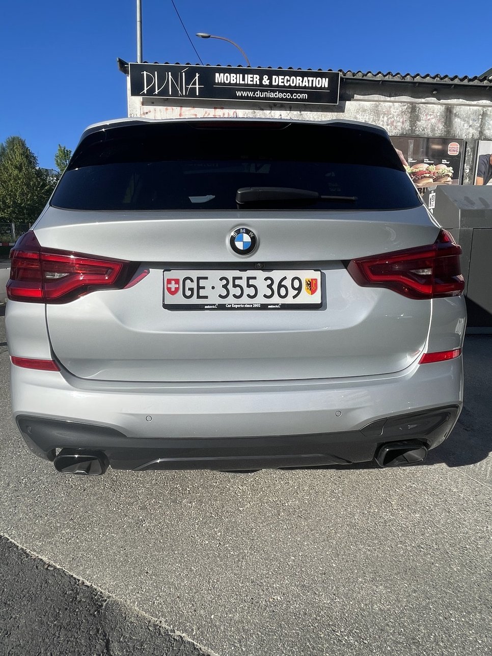 BMW M40i-image-5