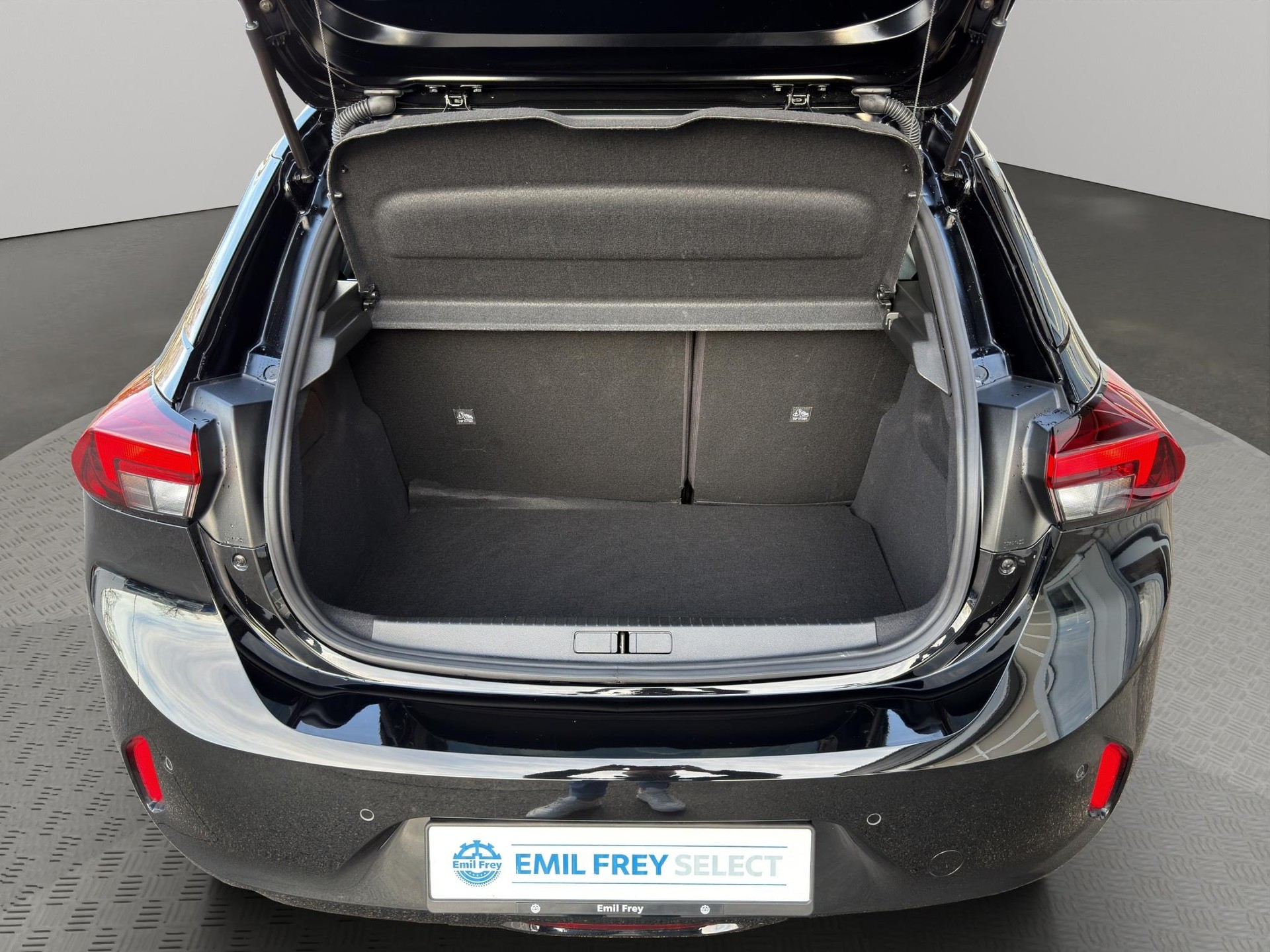 OPEL Corsa 1.2 T Hybrid Edition-image-1