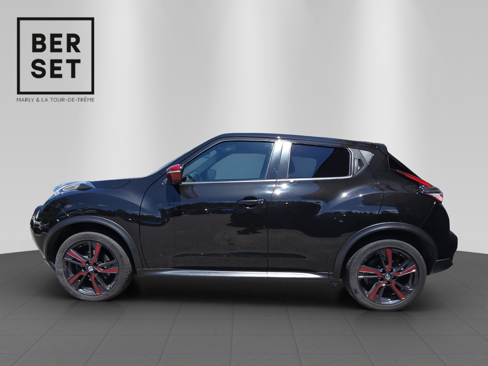 NISSAN Juke 1.6 DIG-T N-Connecta 4x4-image-1