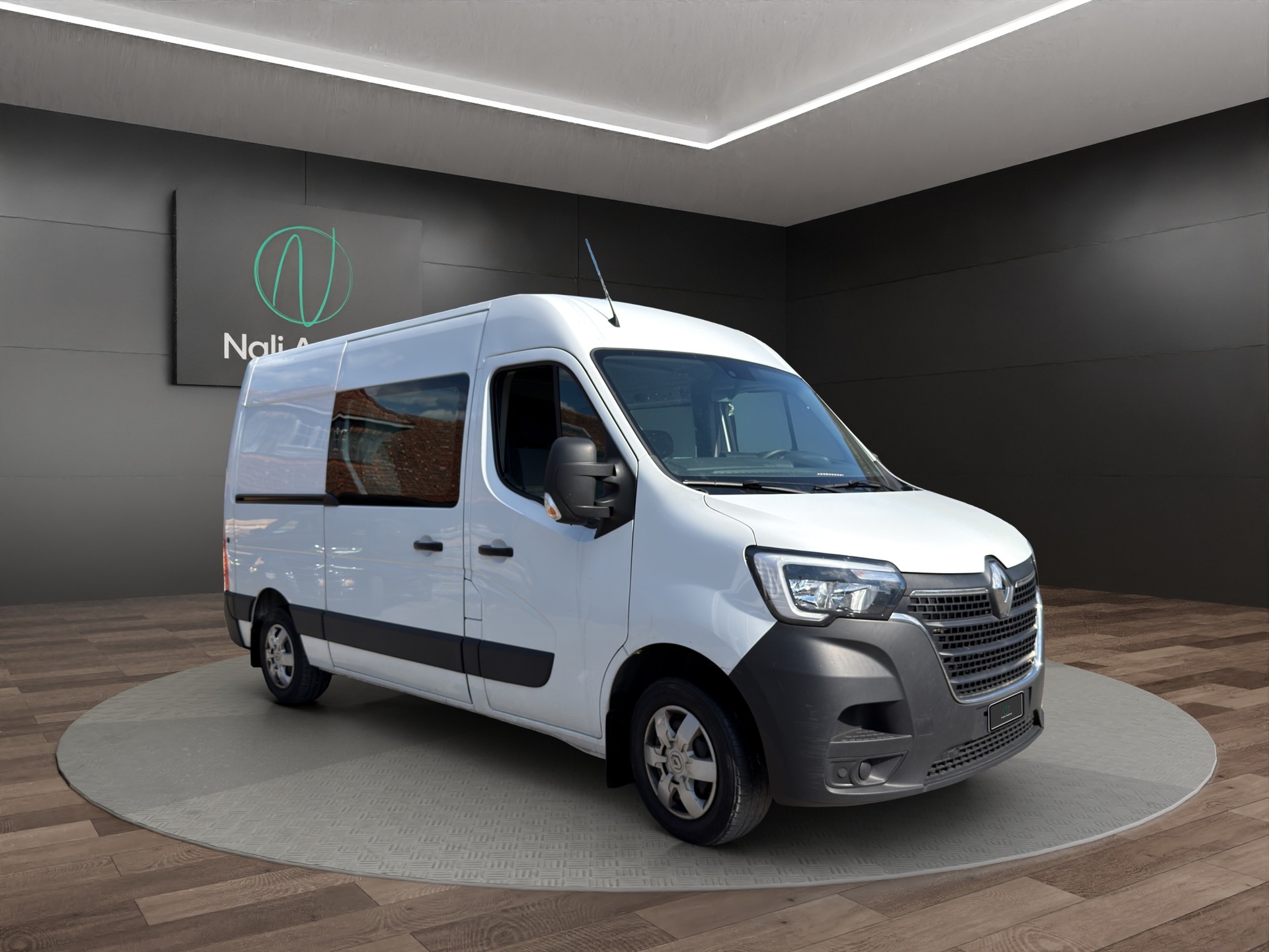 RENAULT Master T35 ENERGY 2.3dCi 150 L2H2-image-1