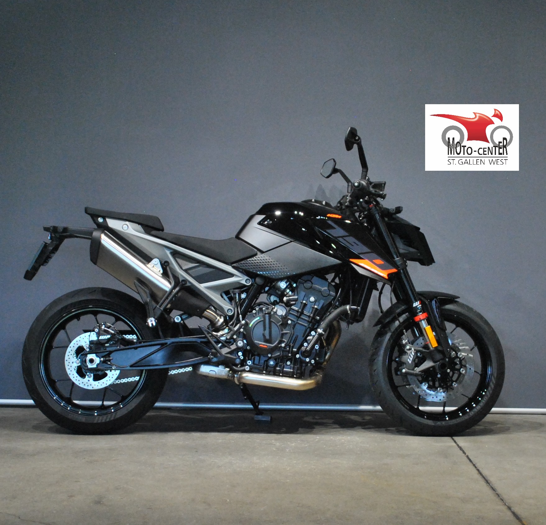 KTM 790 Duke-showroom-element-1