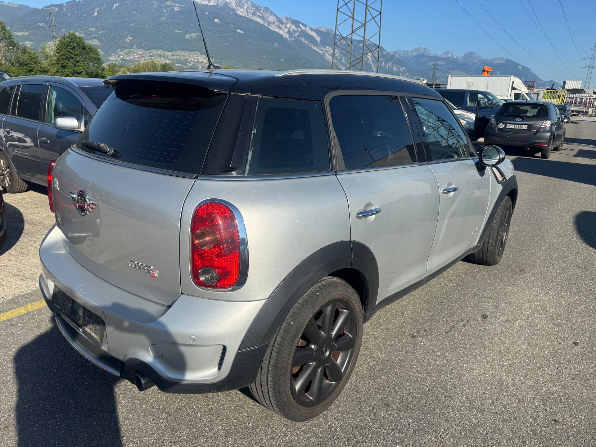 MINI Countryman Cooper S ALL4 Steptronic-image-2