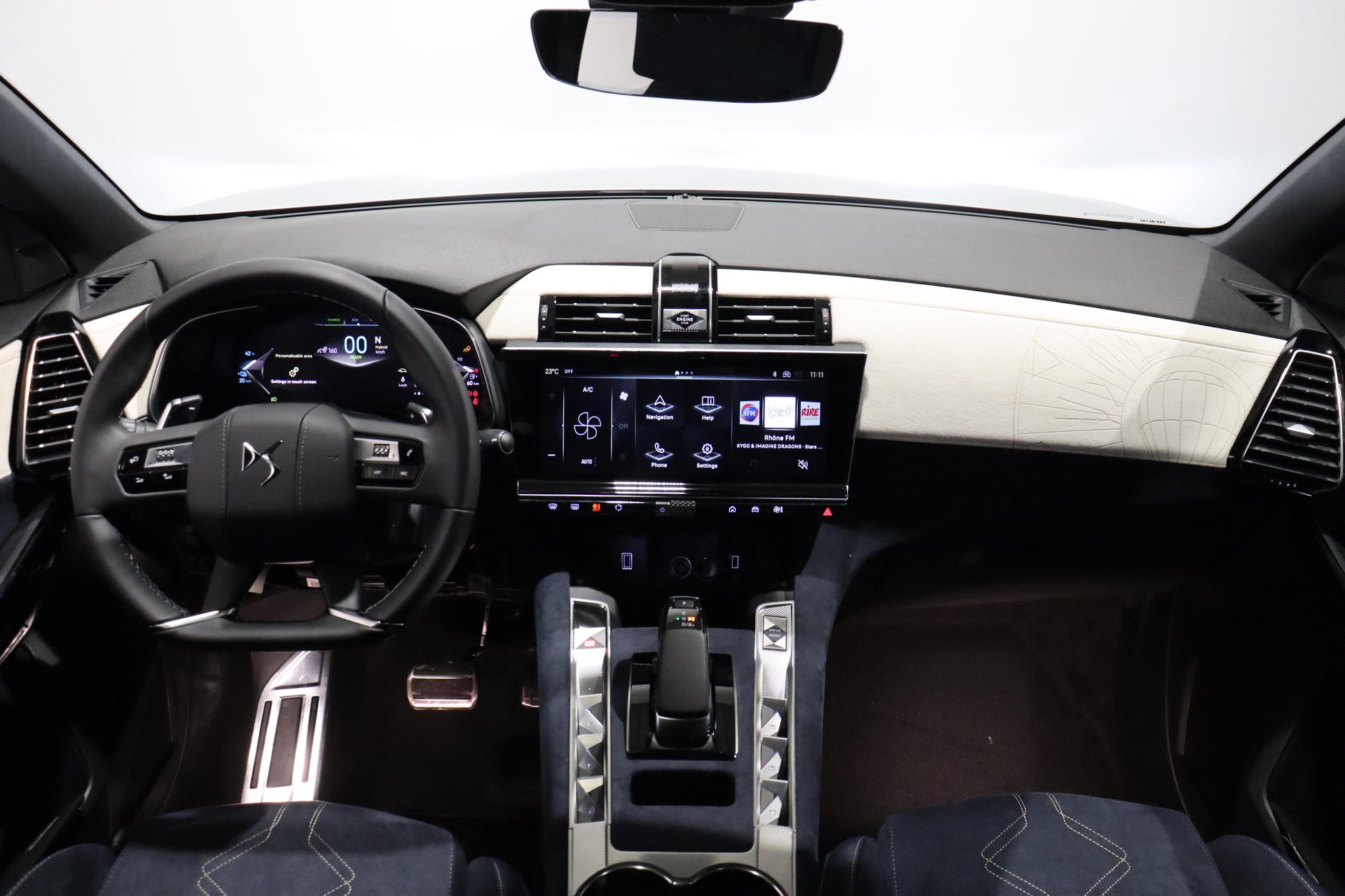 DS AUTOMOBILES 7 1.6 E-Tense Jules Verne 4x4-image-5