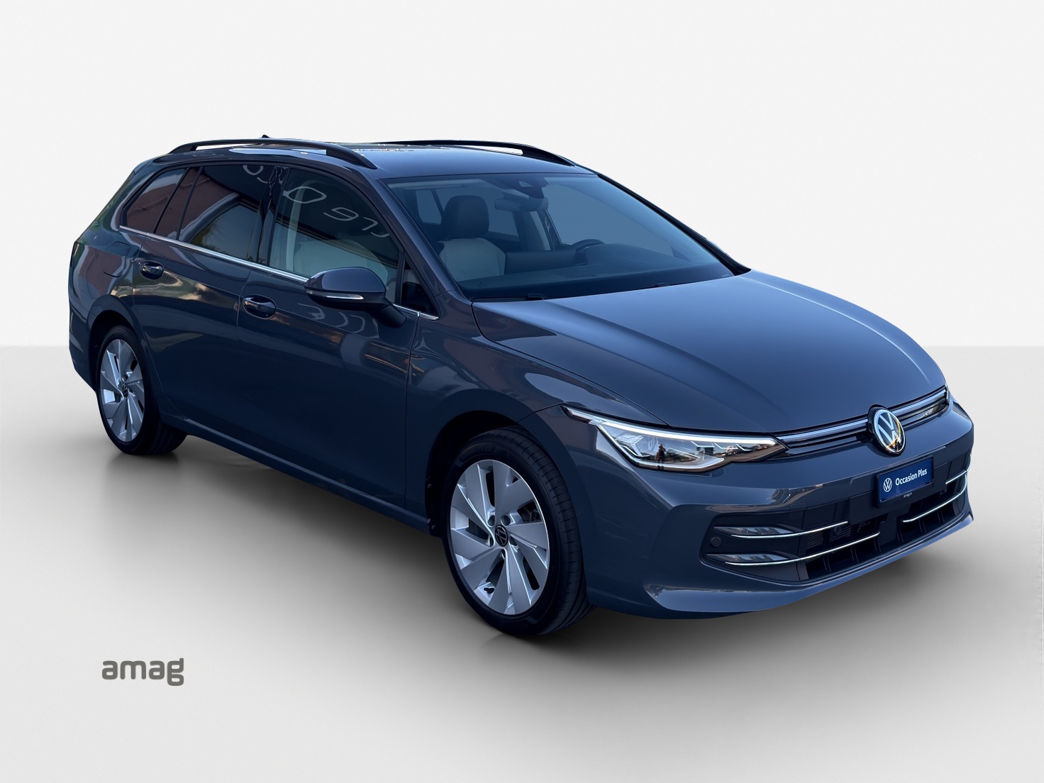 VW Golf Variant 2.0 TDI Style DSG-image-5