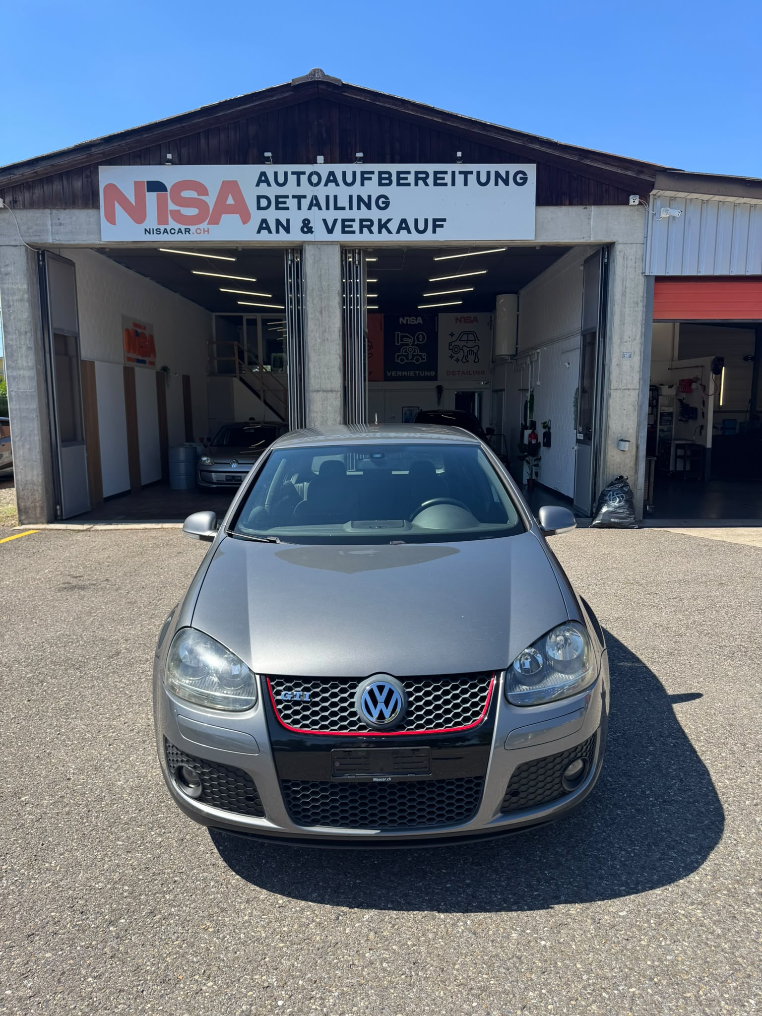 VW Golf 2.0 TFSI GTI-image-5