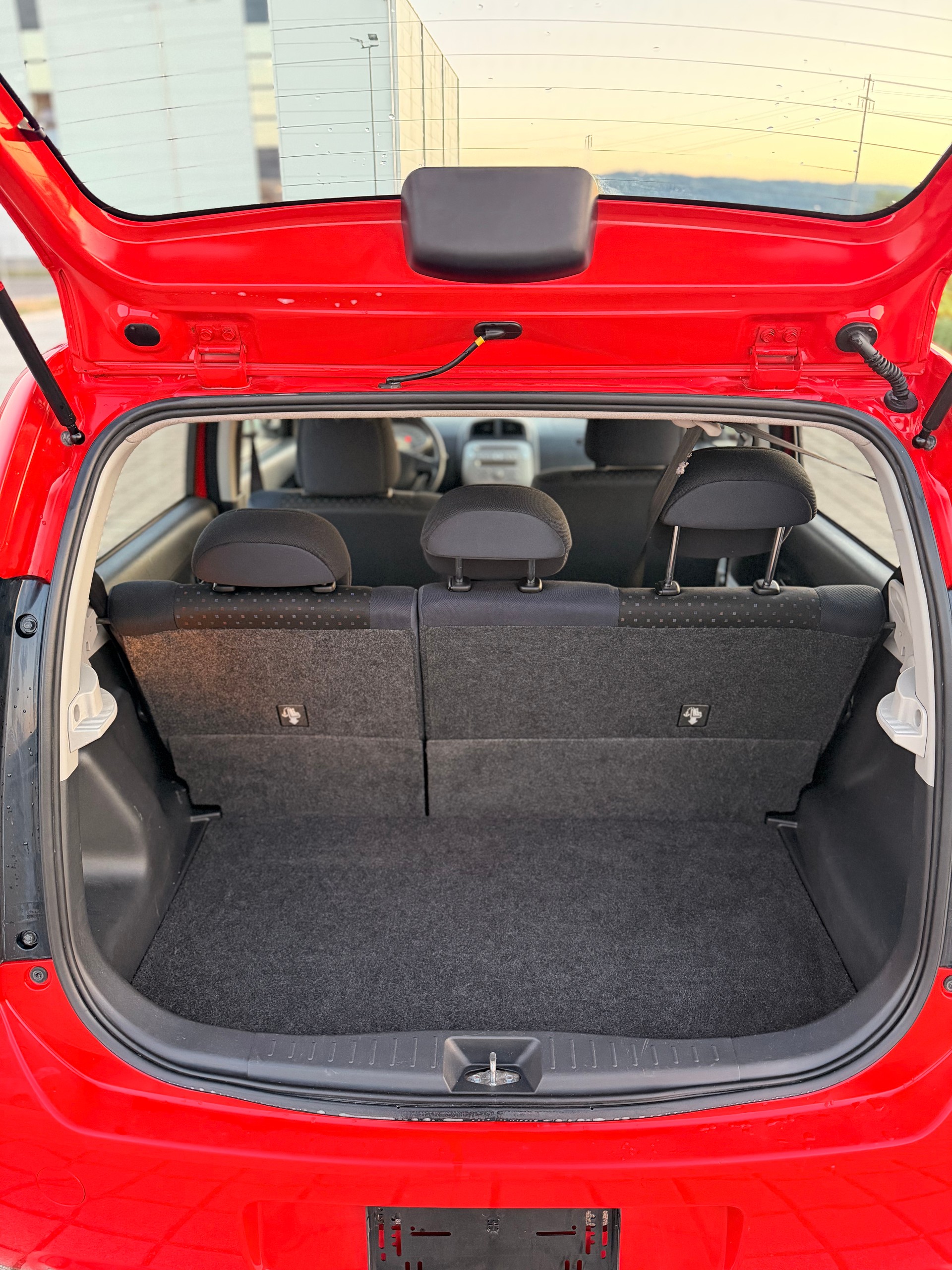 DAIHATSU Sirion 1.3 eco-4WD-image-24