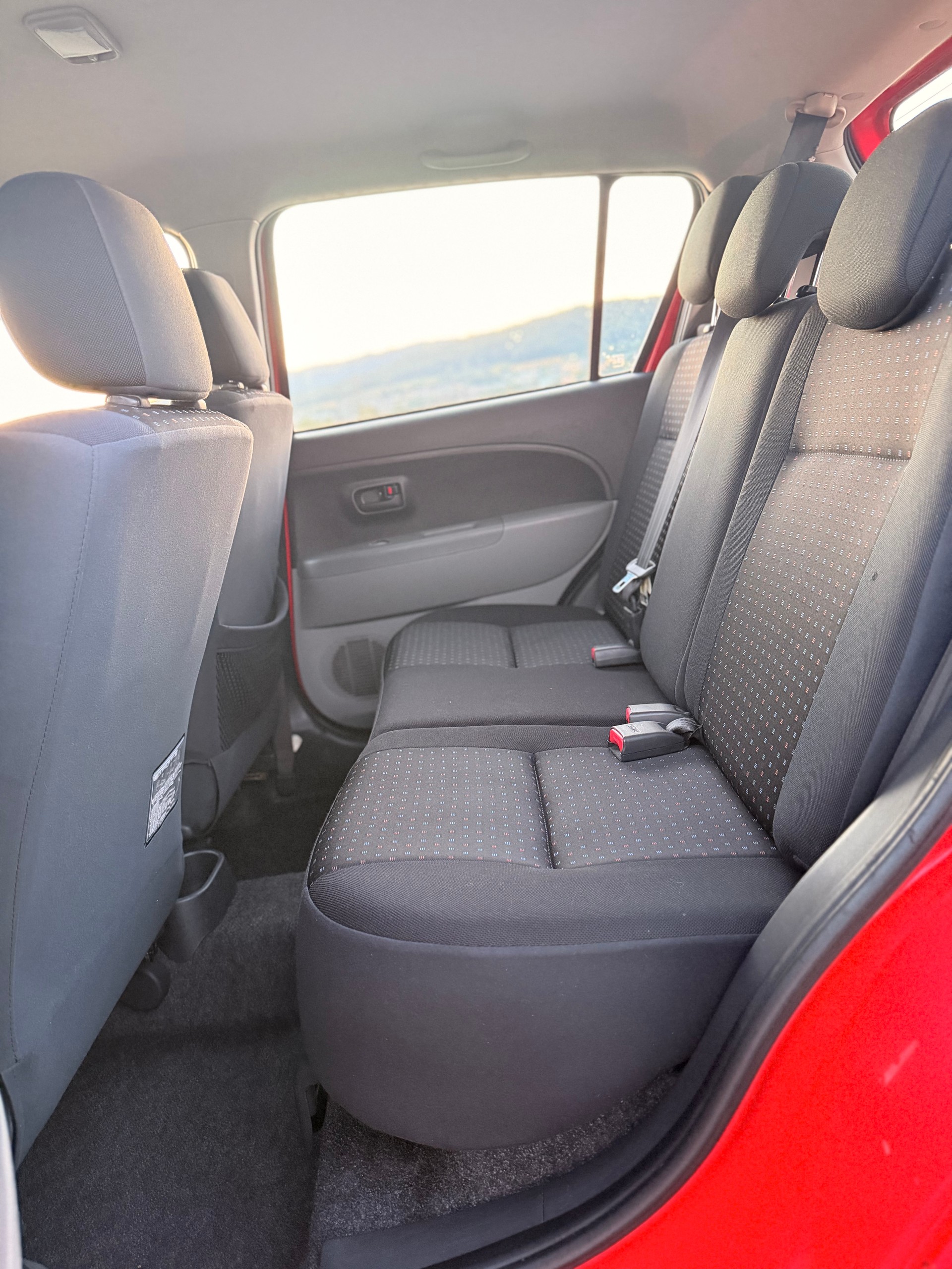 DAIHATSU Sirion 1.3 eco-4WD-image-23