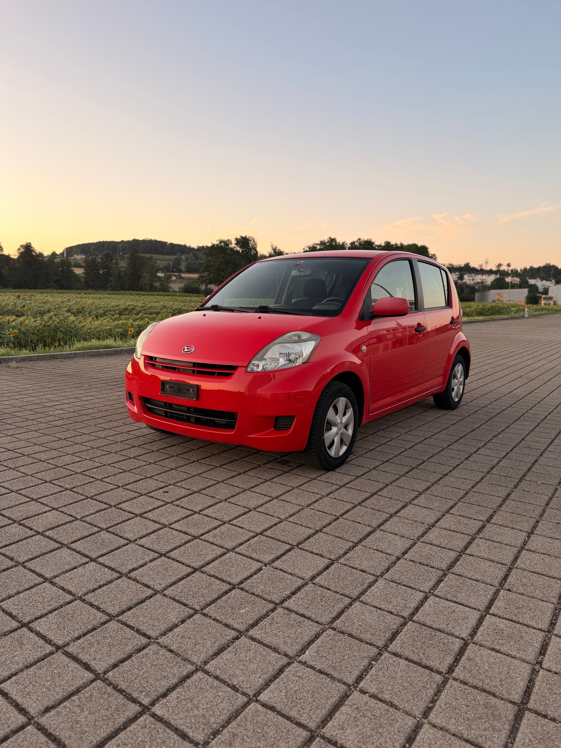 DAIHATSU Sirion 1.3 eco-4WD-image-0