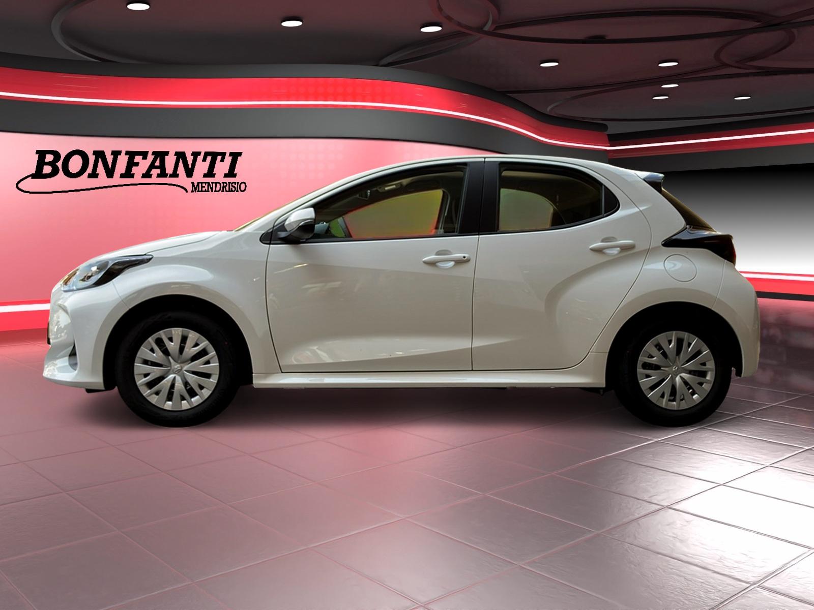 TOYOTA Yaris 1.5 VVT-i HSD Comfort-image-3