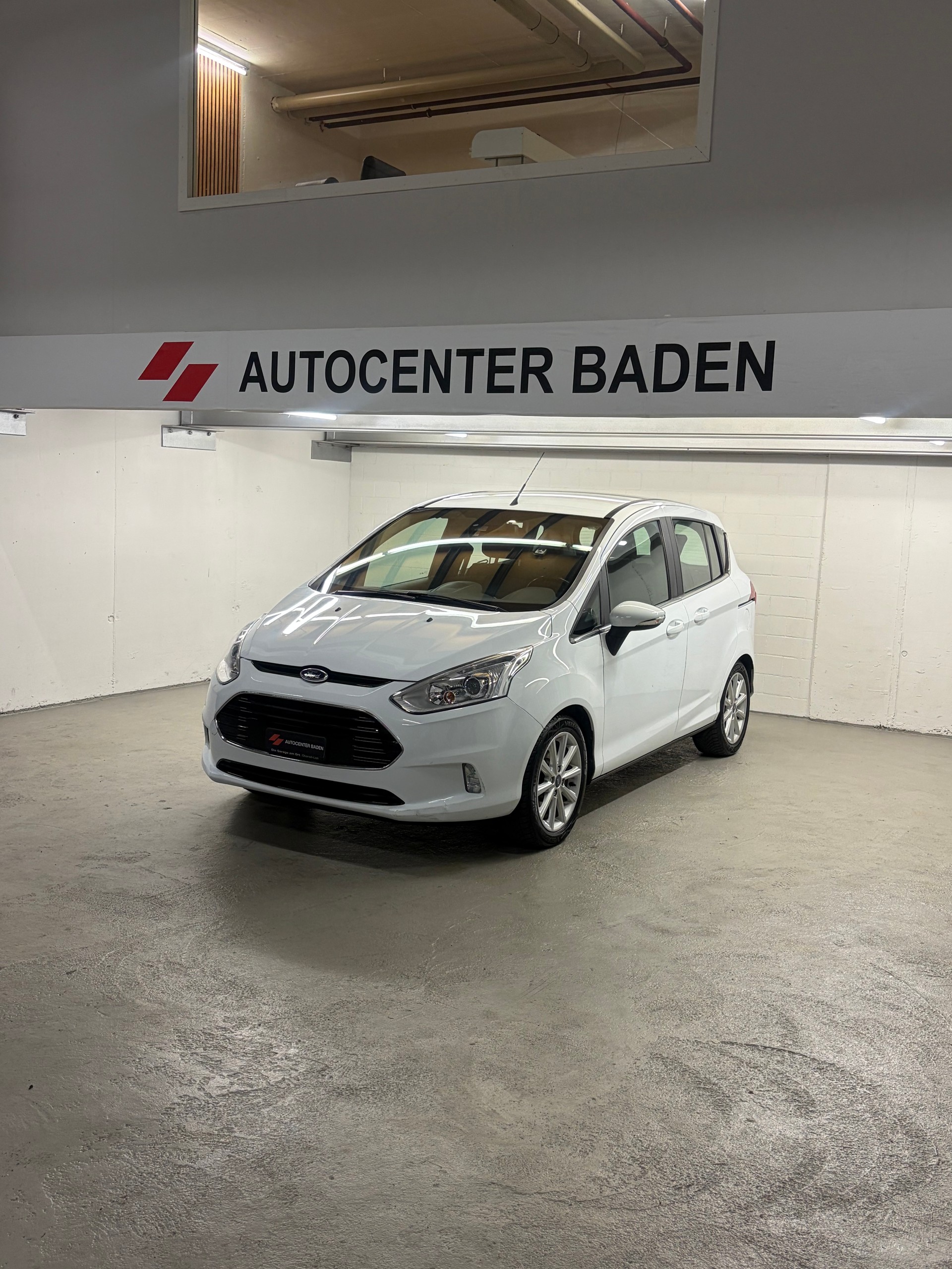 FORD B-Max 1.0 SCTi Sync Edition-image-0