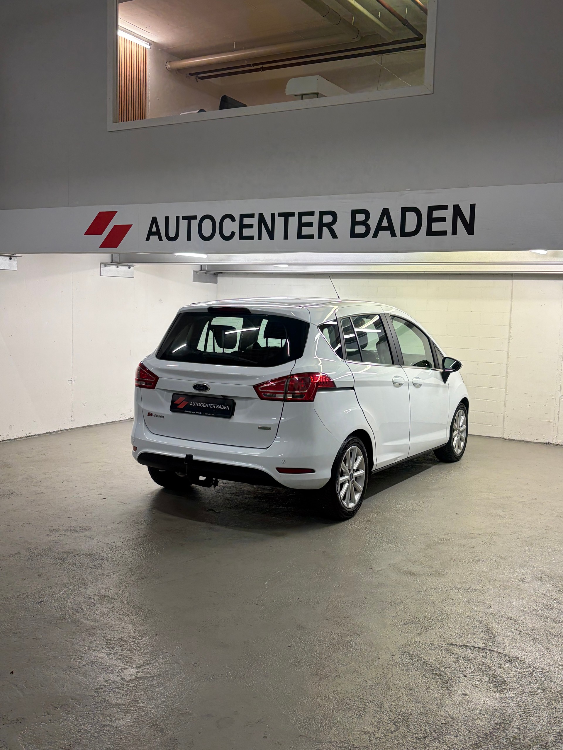 FORD B-Max 1.0 SCTi Sync Edition-image-3