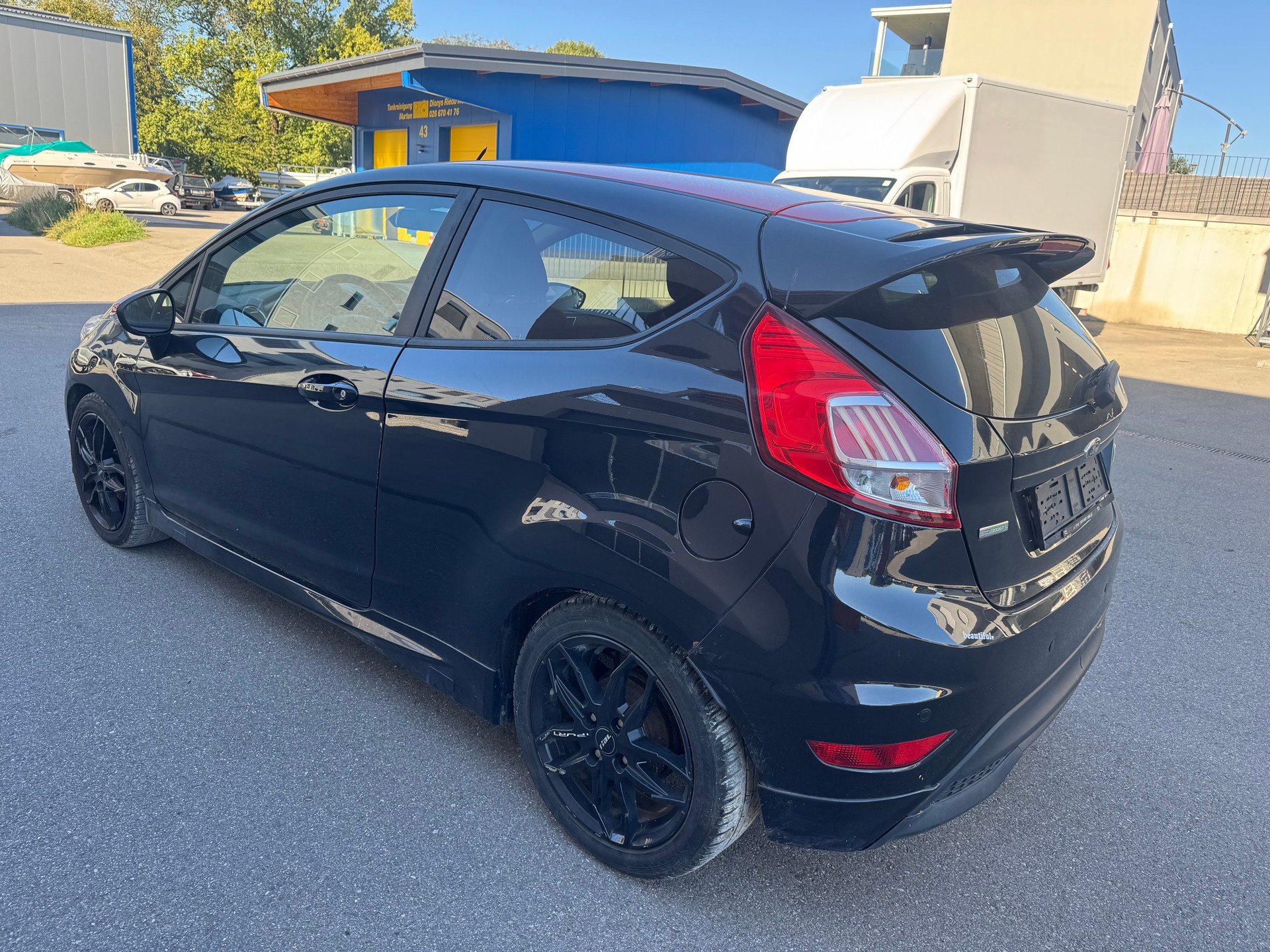 FORD Fiesta 1.0 SCTi Titanium-image-9