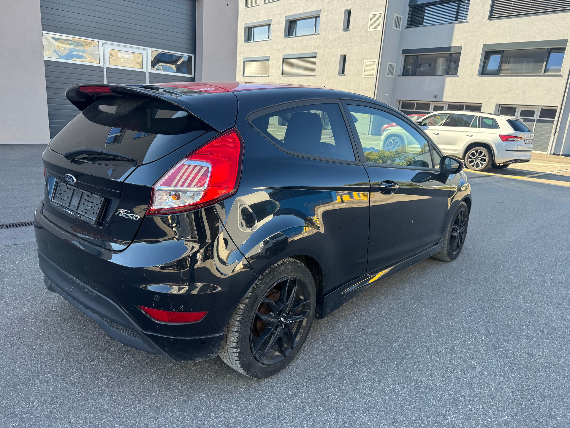FORD Fiesta 1.0 SCTi Titanium-image-8