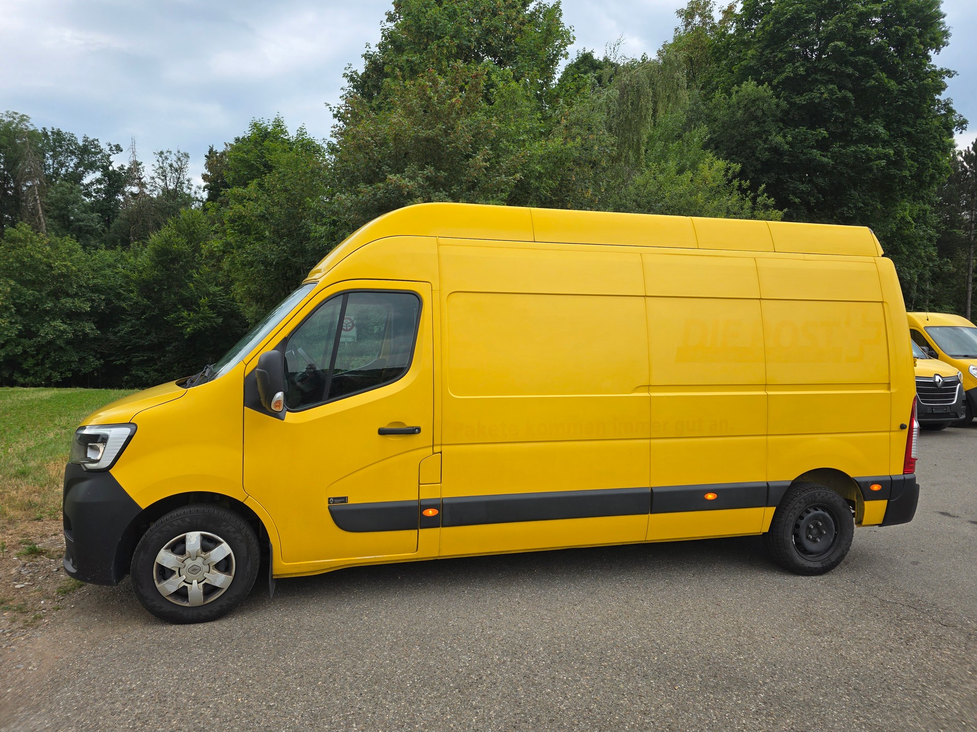 RENAULT Master T35 2.3dCi 135 L3H3-image-3