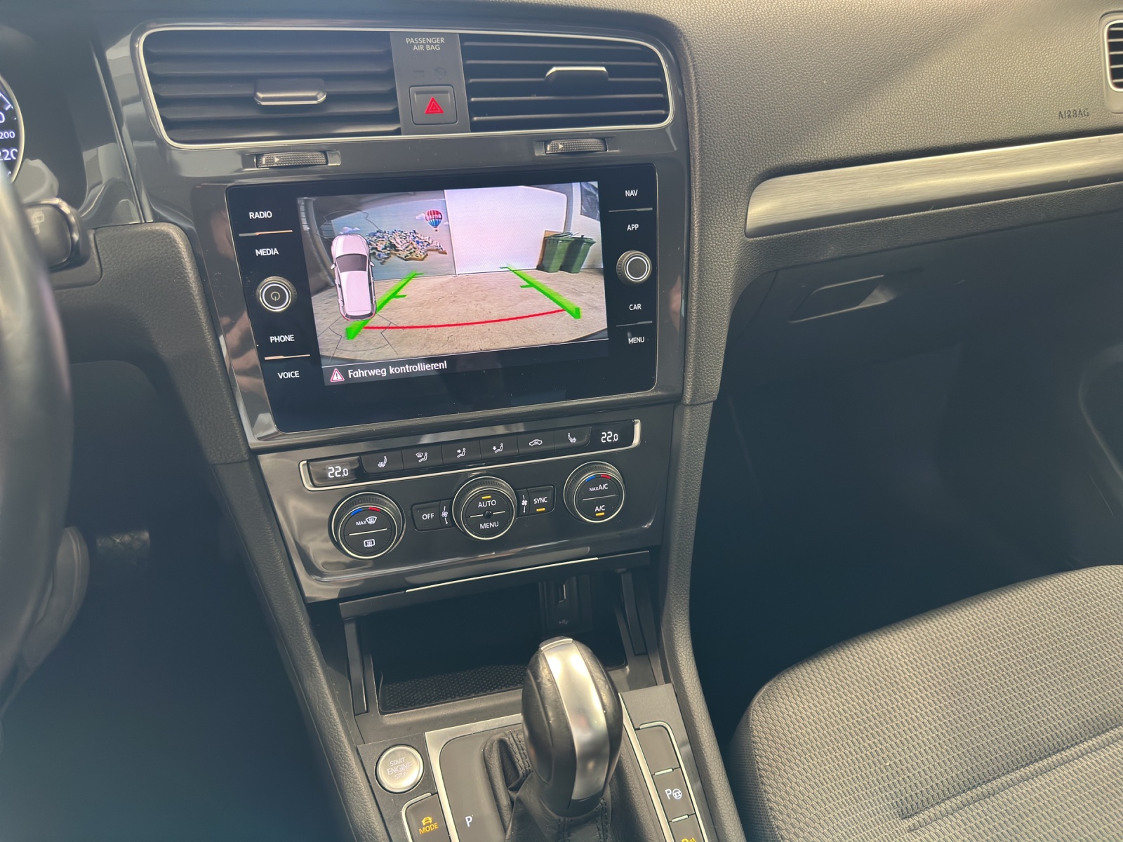 VW Golf 1.5 TSI EVO Edition 45 DSG-image-10