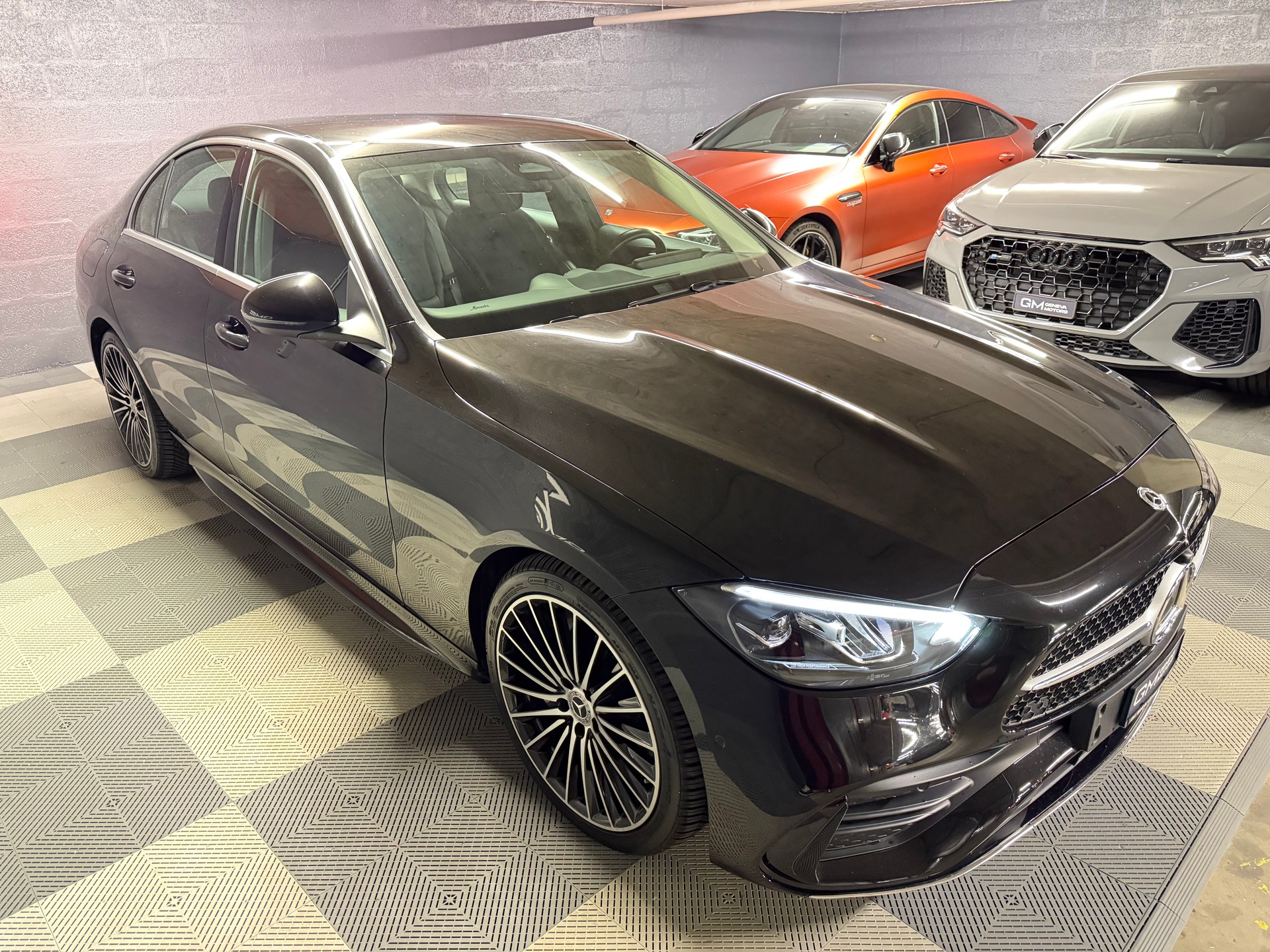 MERCEDES-BENZ C 200 4Matic AMG Line-image-2