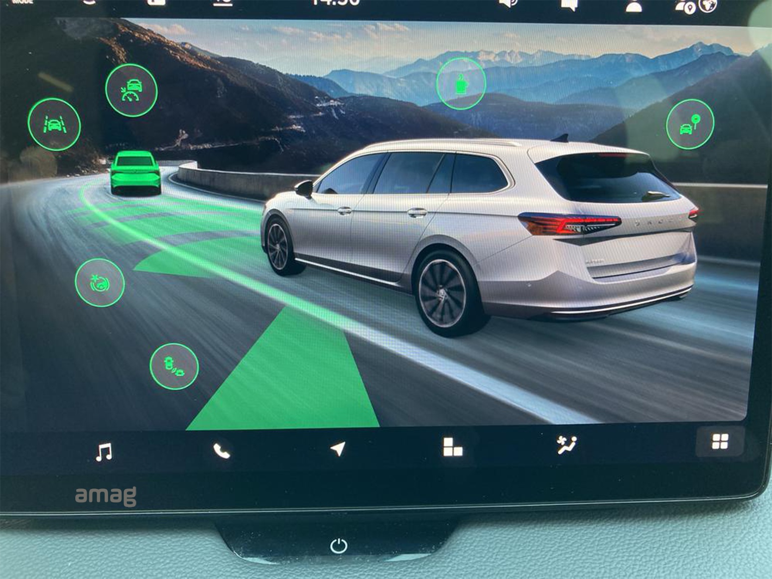 SKODA Superb Combi 1.5 TSI PHEV Selection DSG-image-14