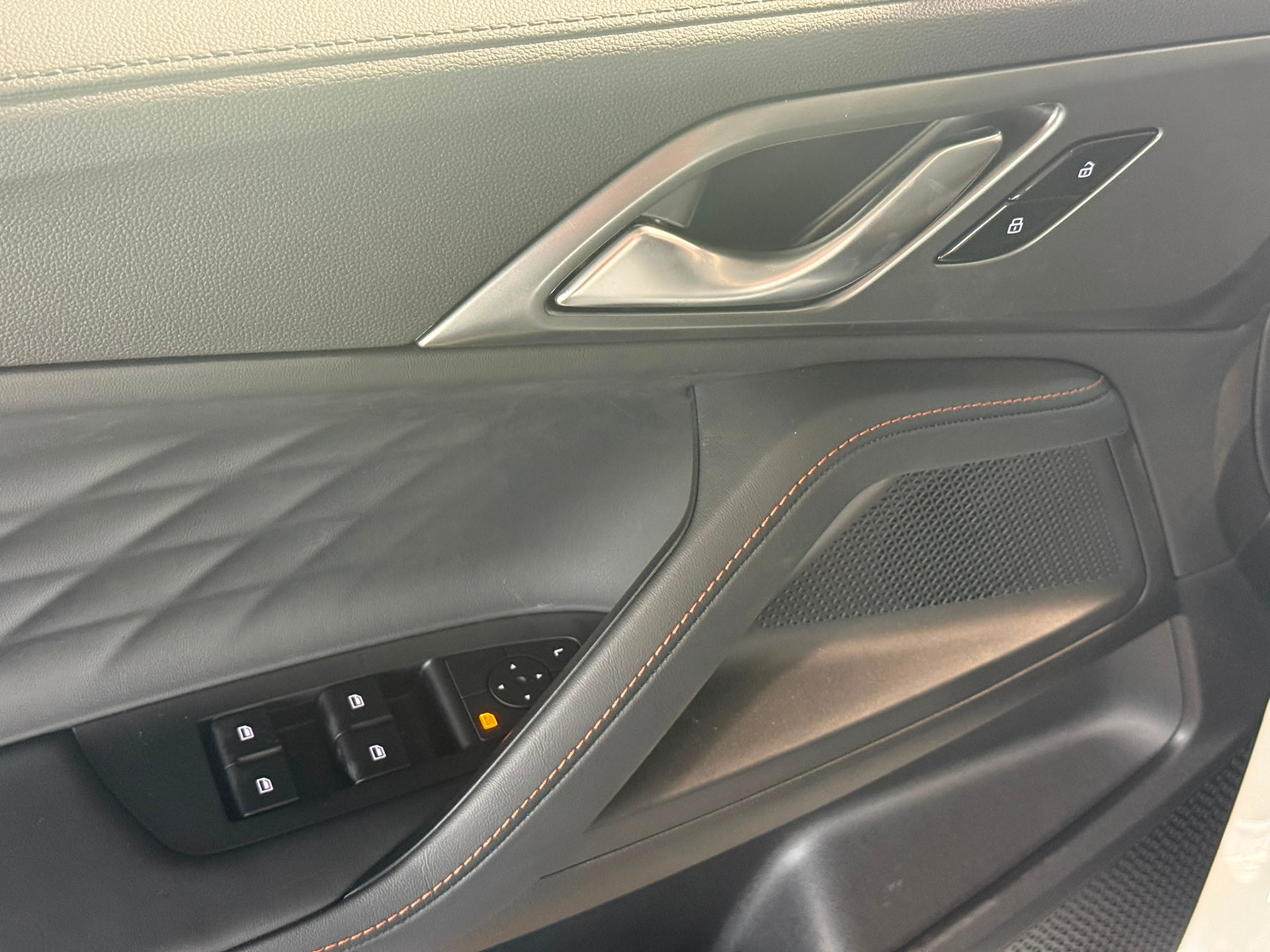 MG HS 1.5 T Comfort Automat-image-22