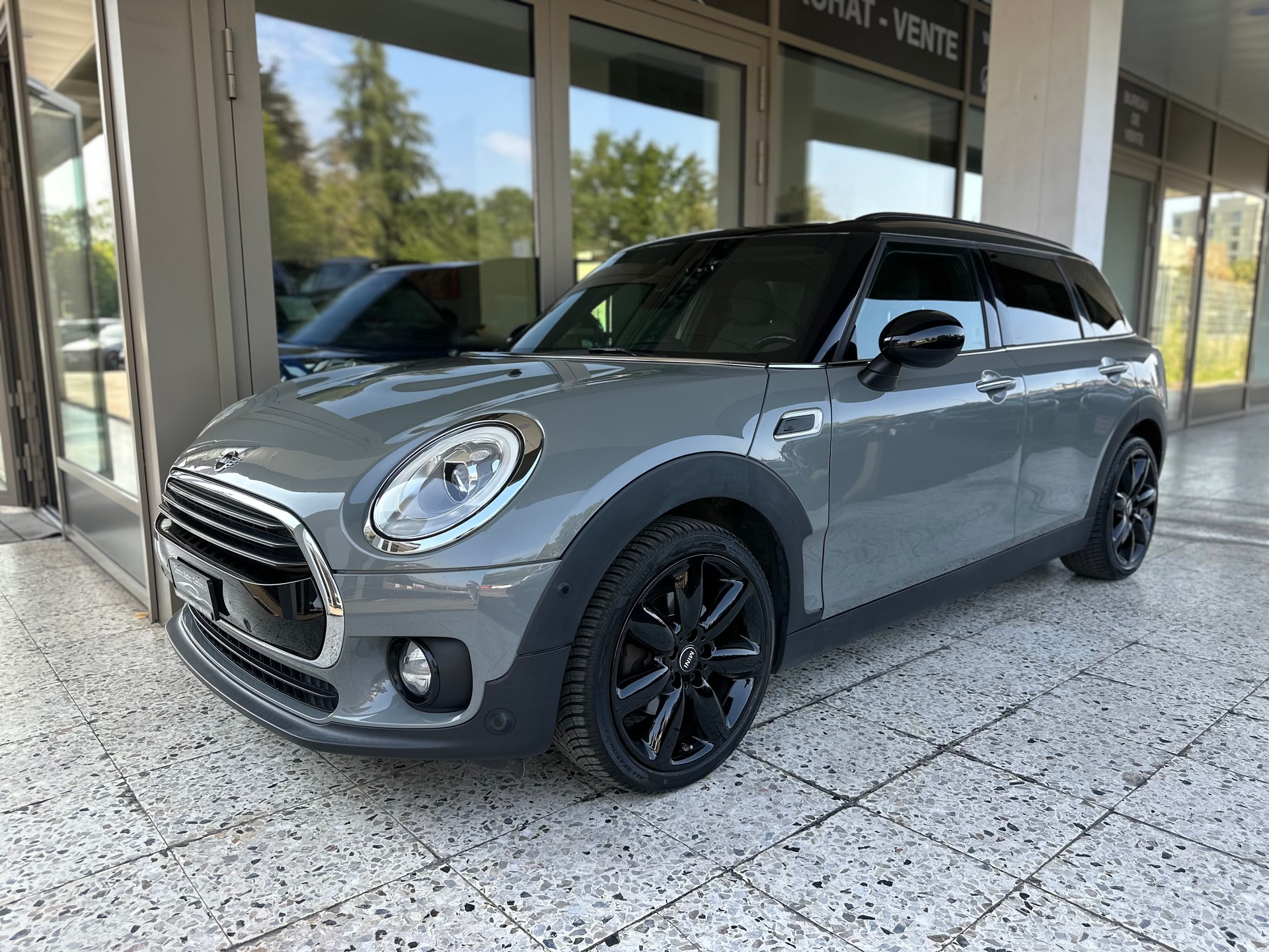 MINI Clubman Cooper Steptronic DKG-image-2