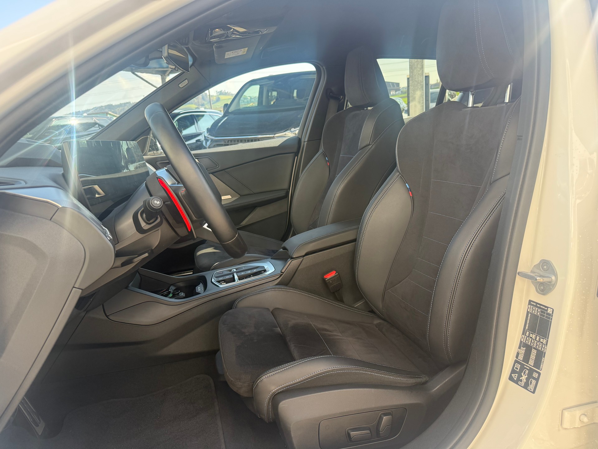 BMW M135i xDrive M-SPORT-image-5