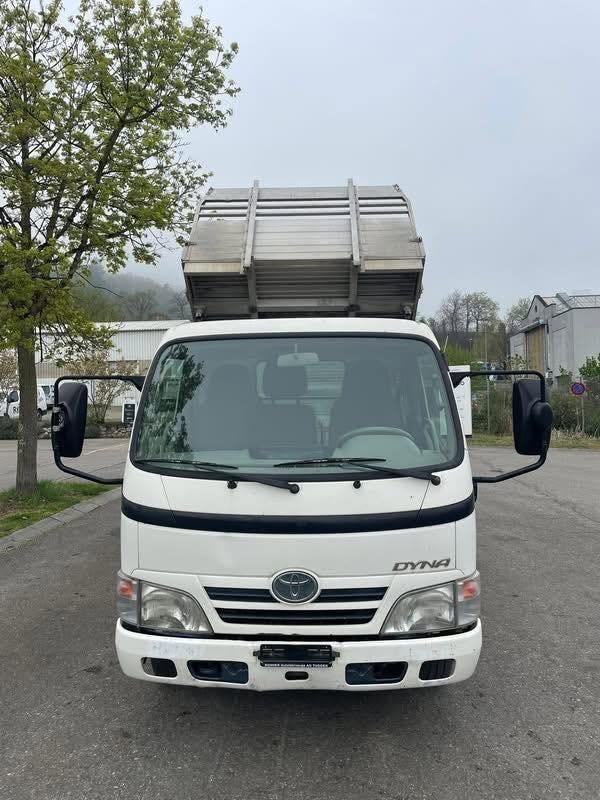 TOYOTA Dyna 100 3.0 D-4D 3Seite kipper-image-2