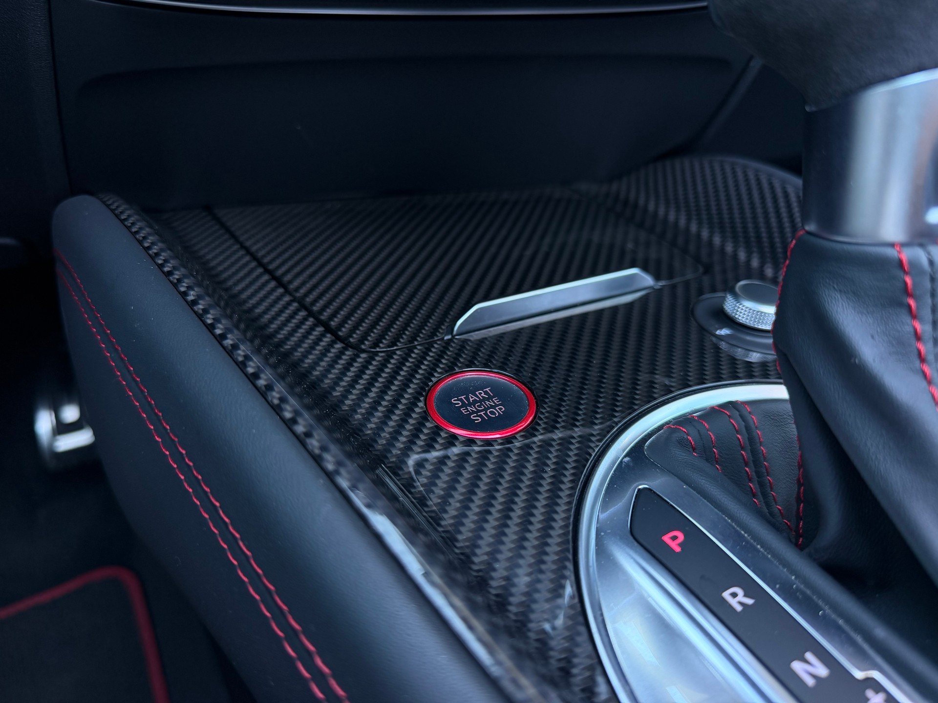 AUDI TT Roadster TTS S-tronic quattro *Competition - CH FAHRZEUG*-image-26